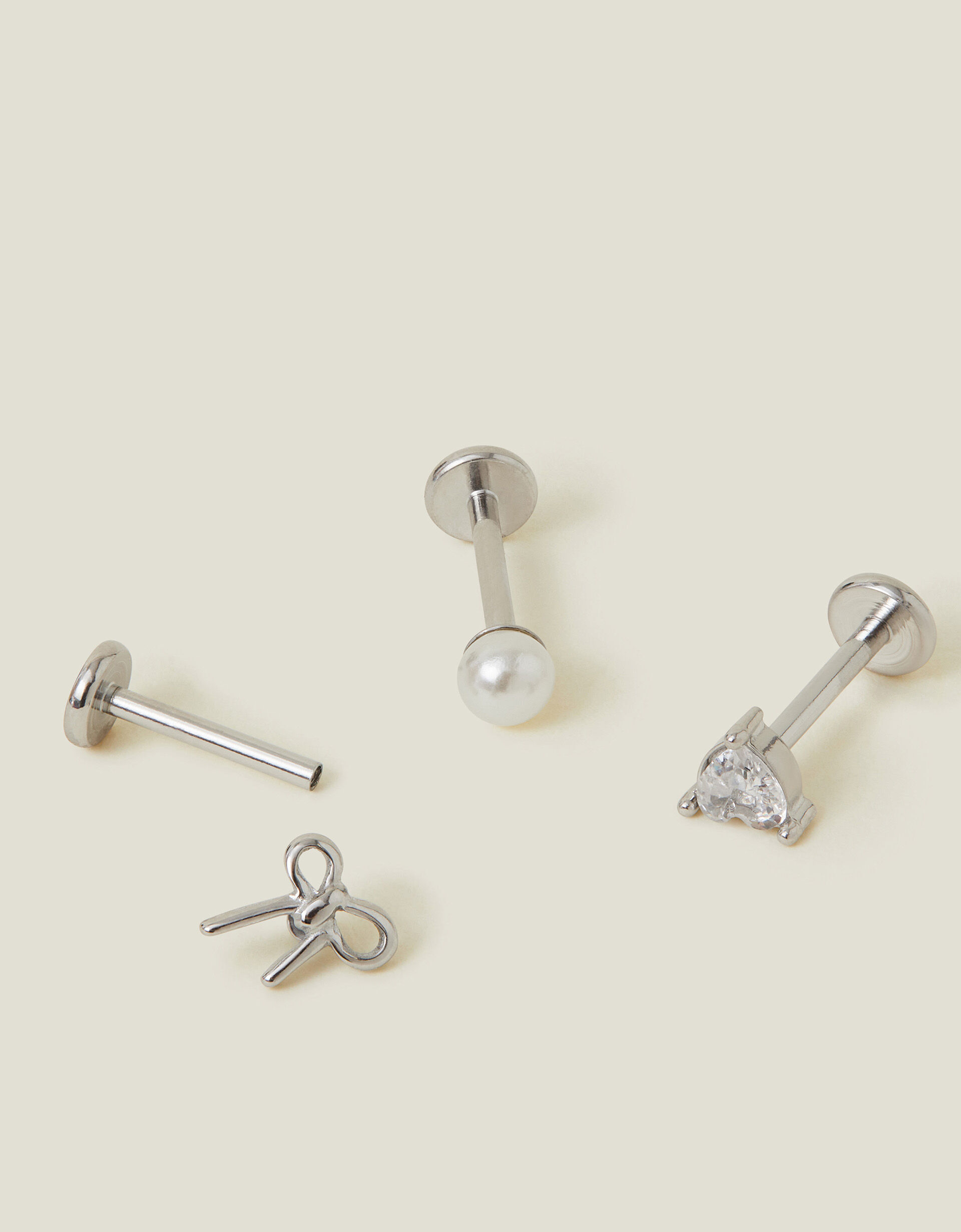 Studs with flat backs discount