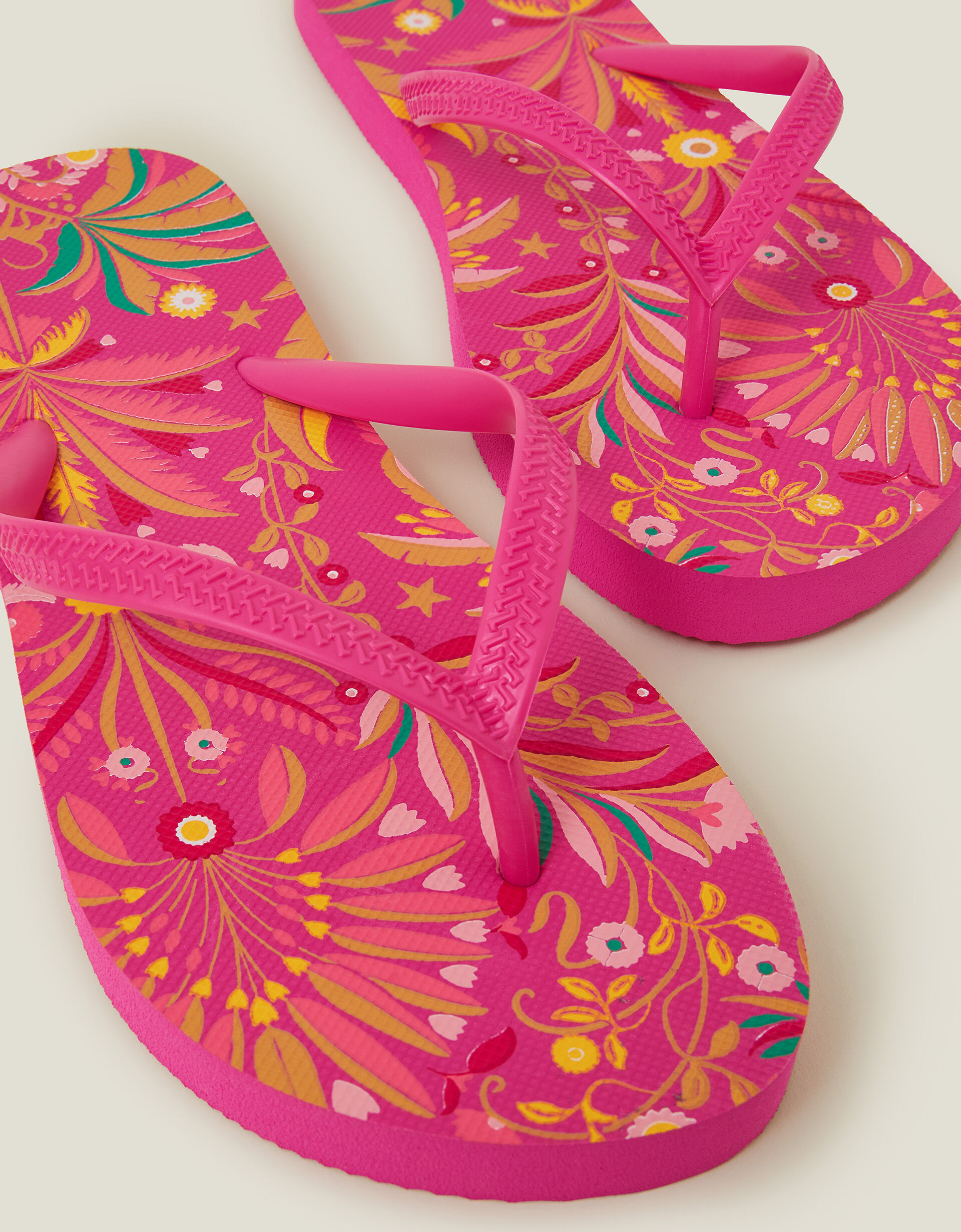 Ornate Floral Print Flip Flops Pink
