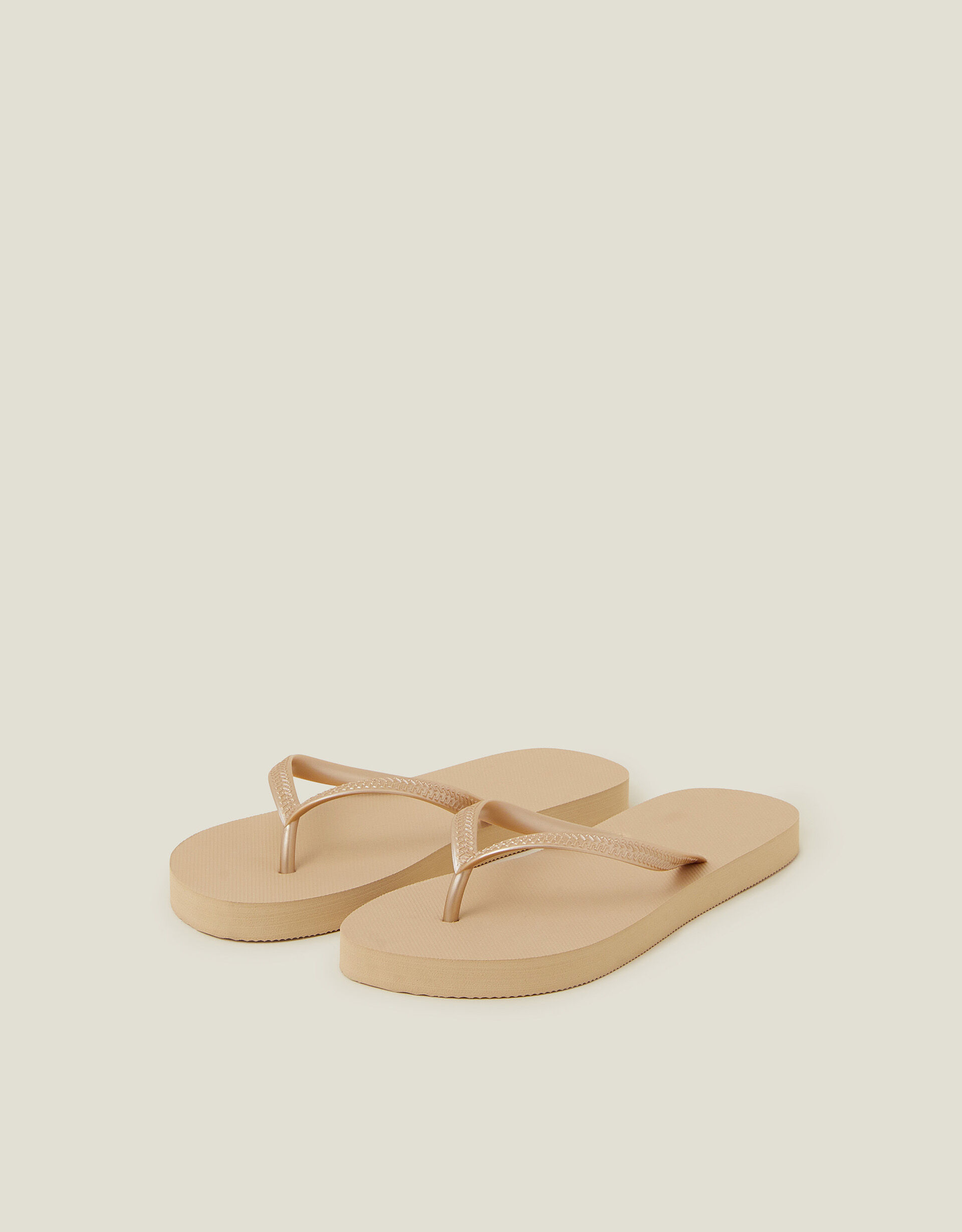 Metallic flip flops sales