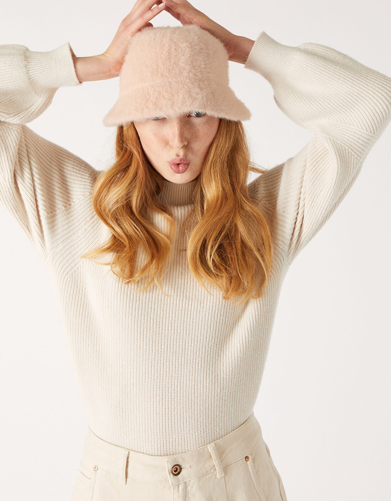 Fluffy Bucket Hat | Hats | Accessorize 