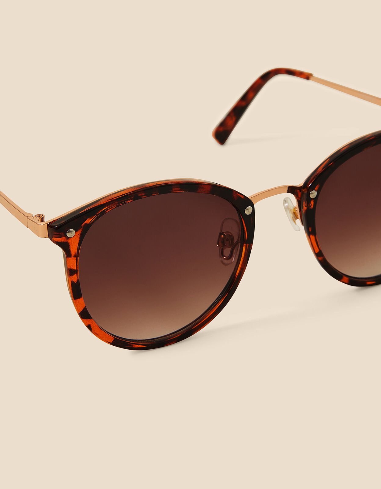 Large bridge sunglasses store