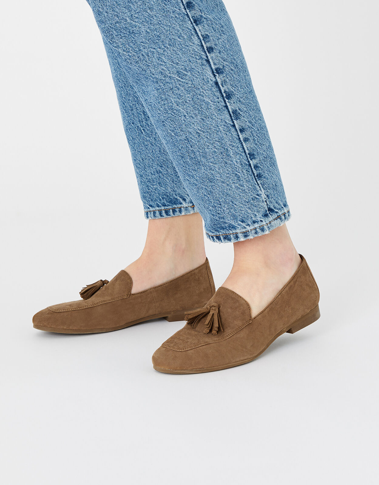 suede loafers tan