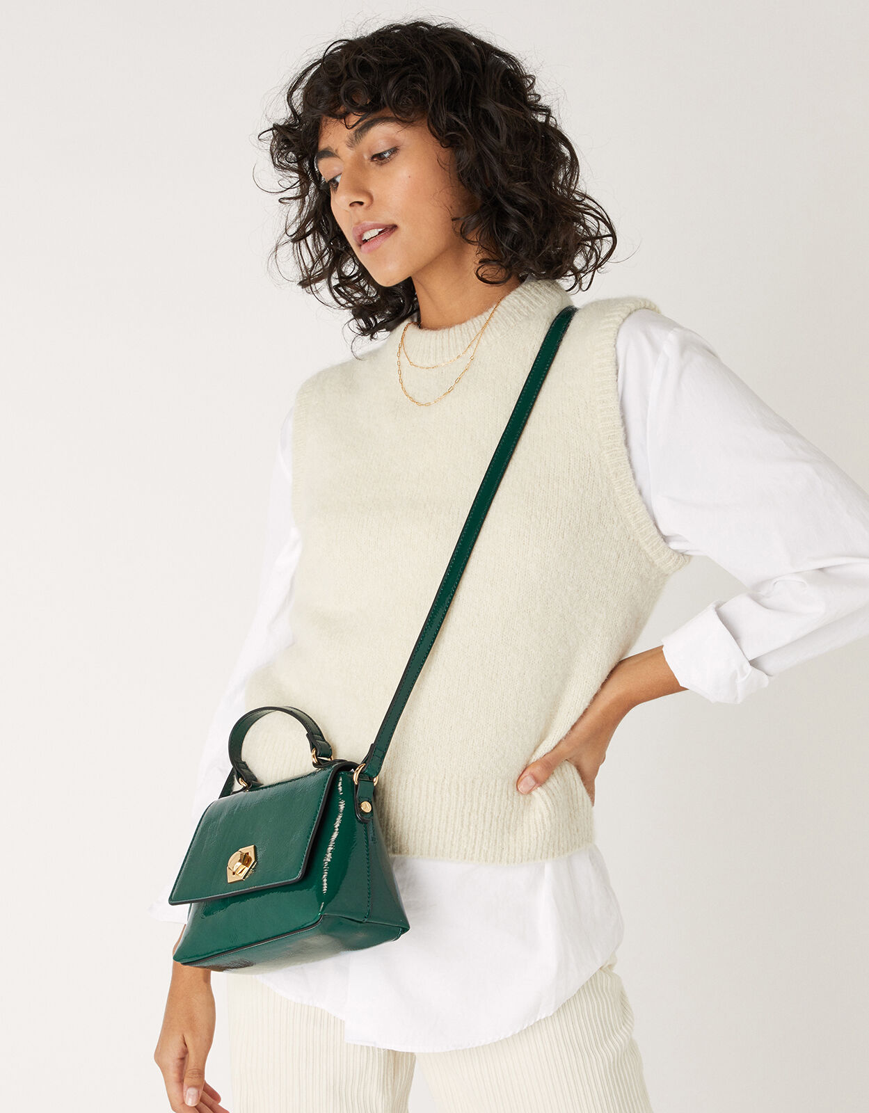 Small handheld clearance bags