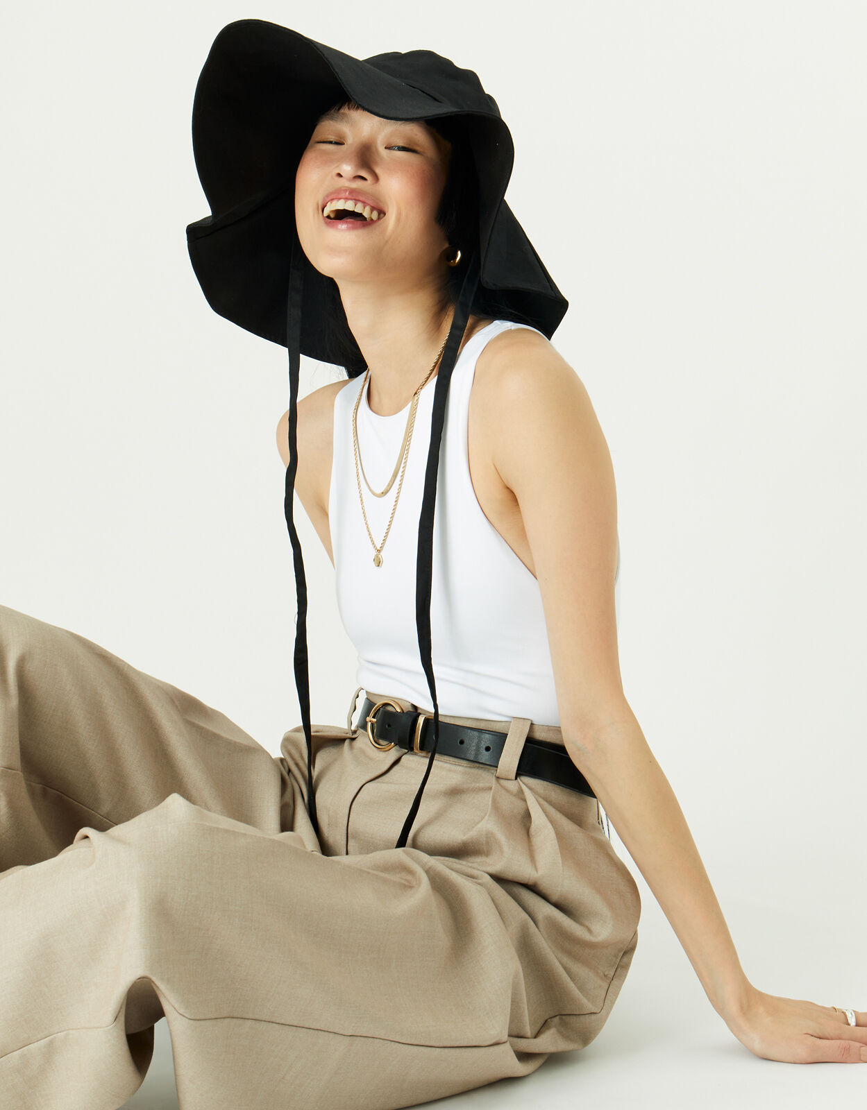 Accessorize bucket hat online