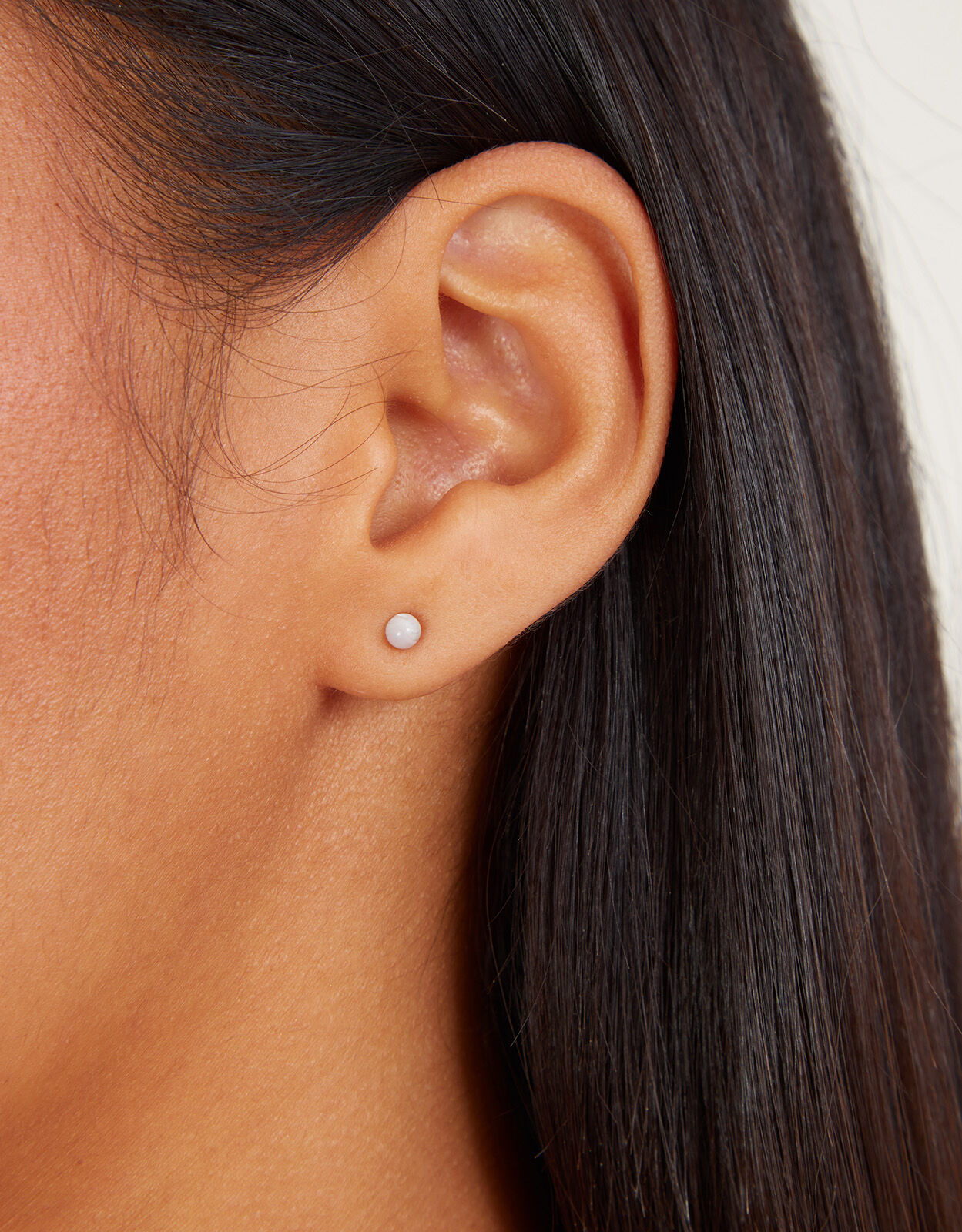 Small pearl stud earrings gold shop