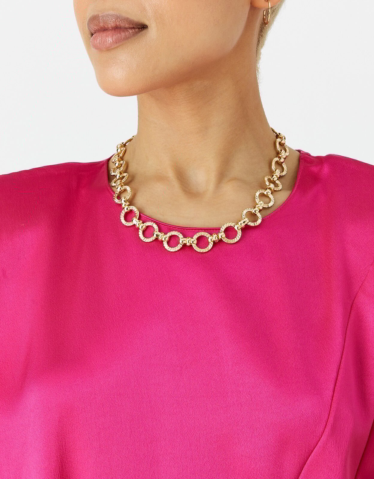 Chain link collar necklace hotsell