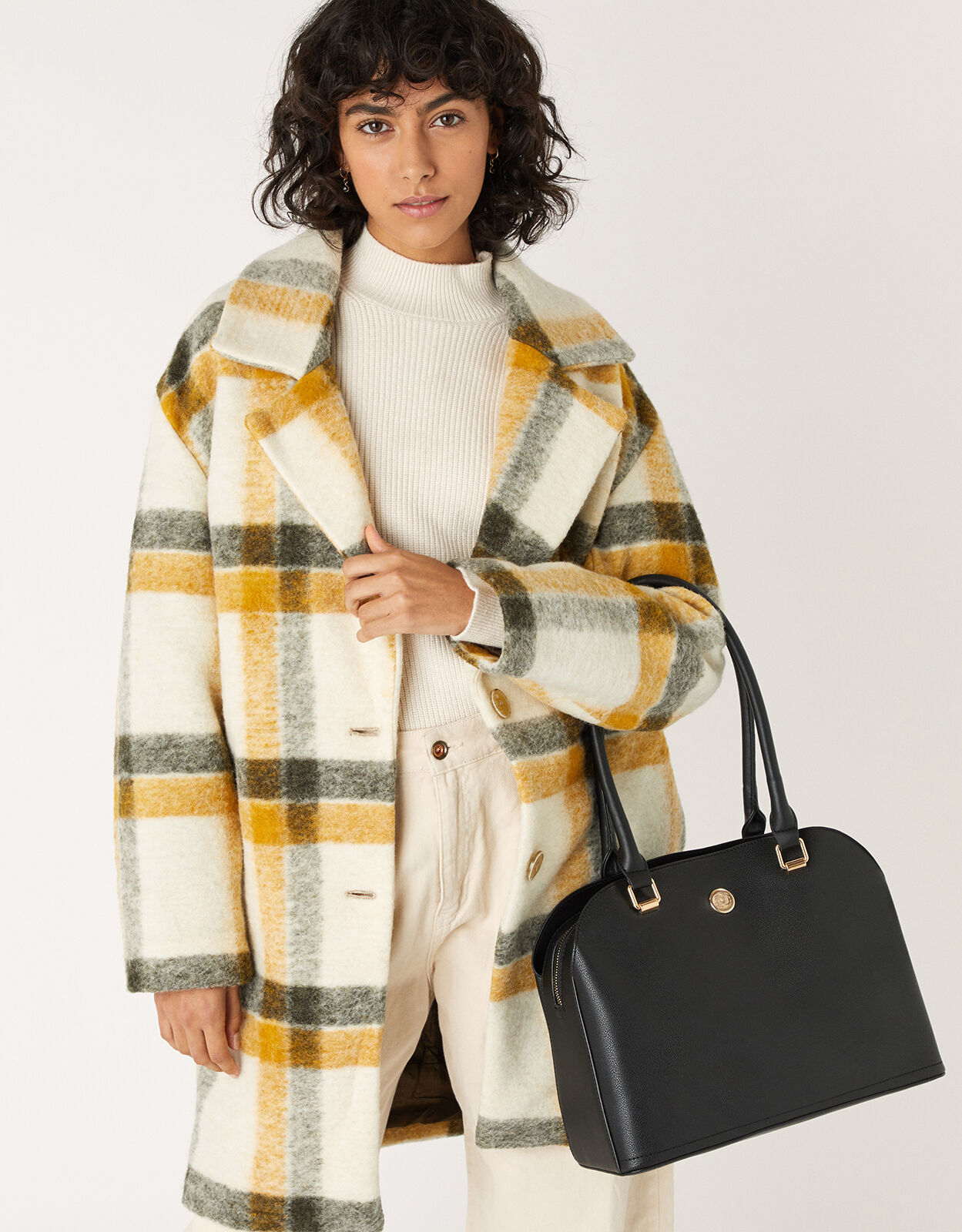 Nina Handheld Bag Top handle bags Accessorize ROI