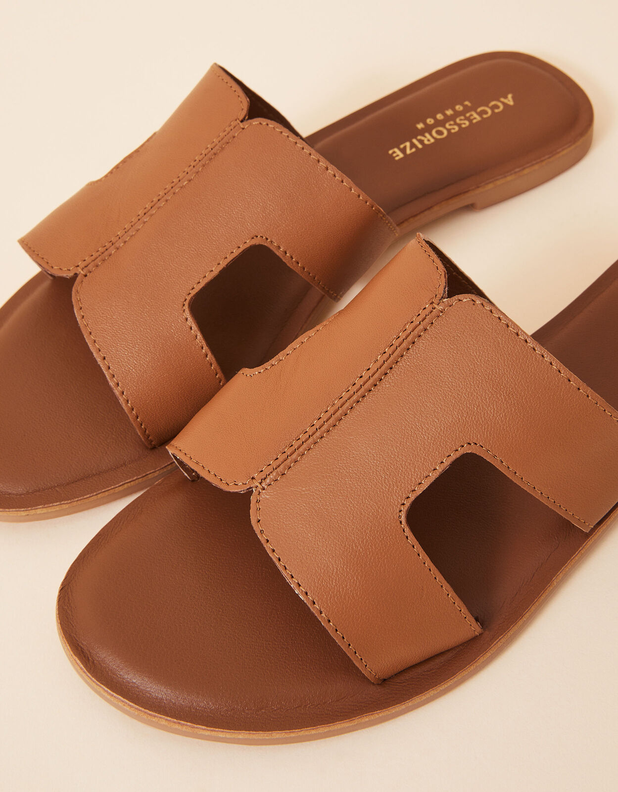 Tan sliders hot sale