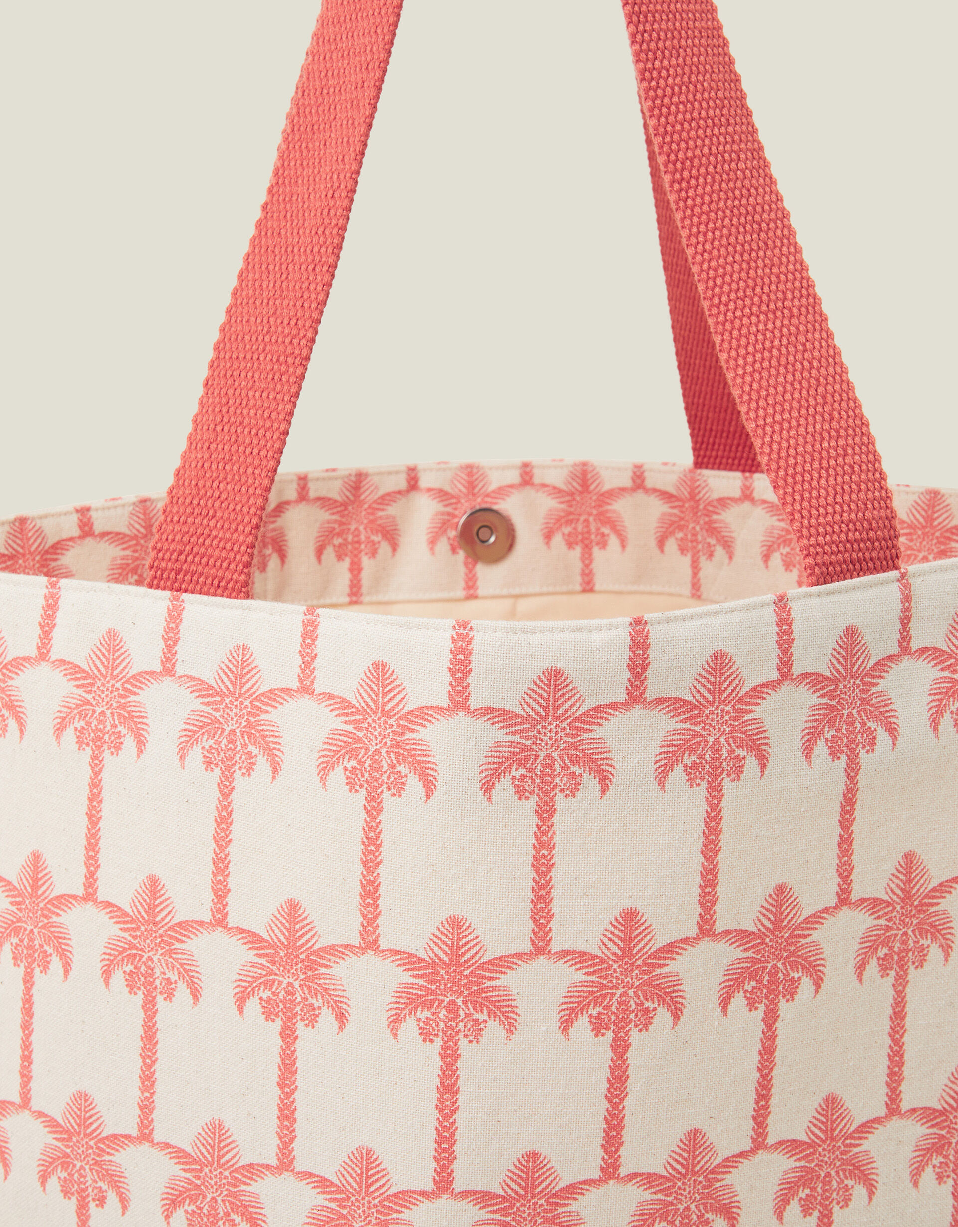 Palm print beach bag on sale