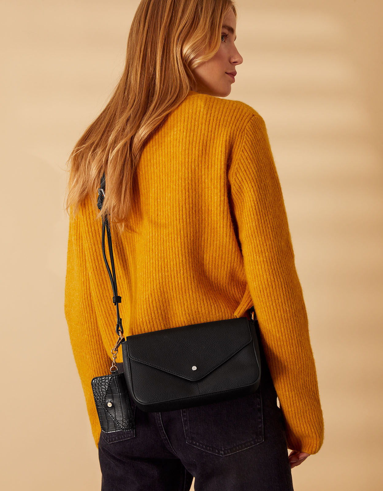 Accessorize black cross body bag deals