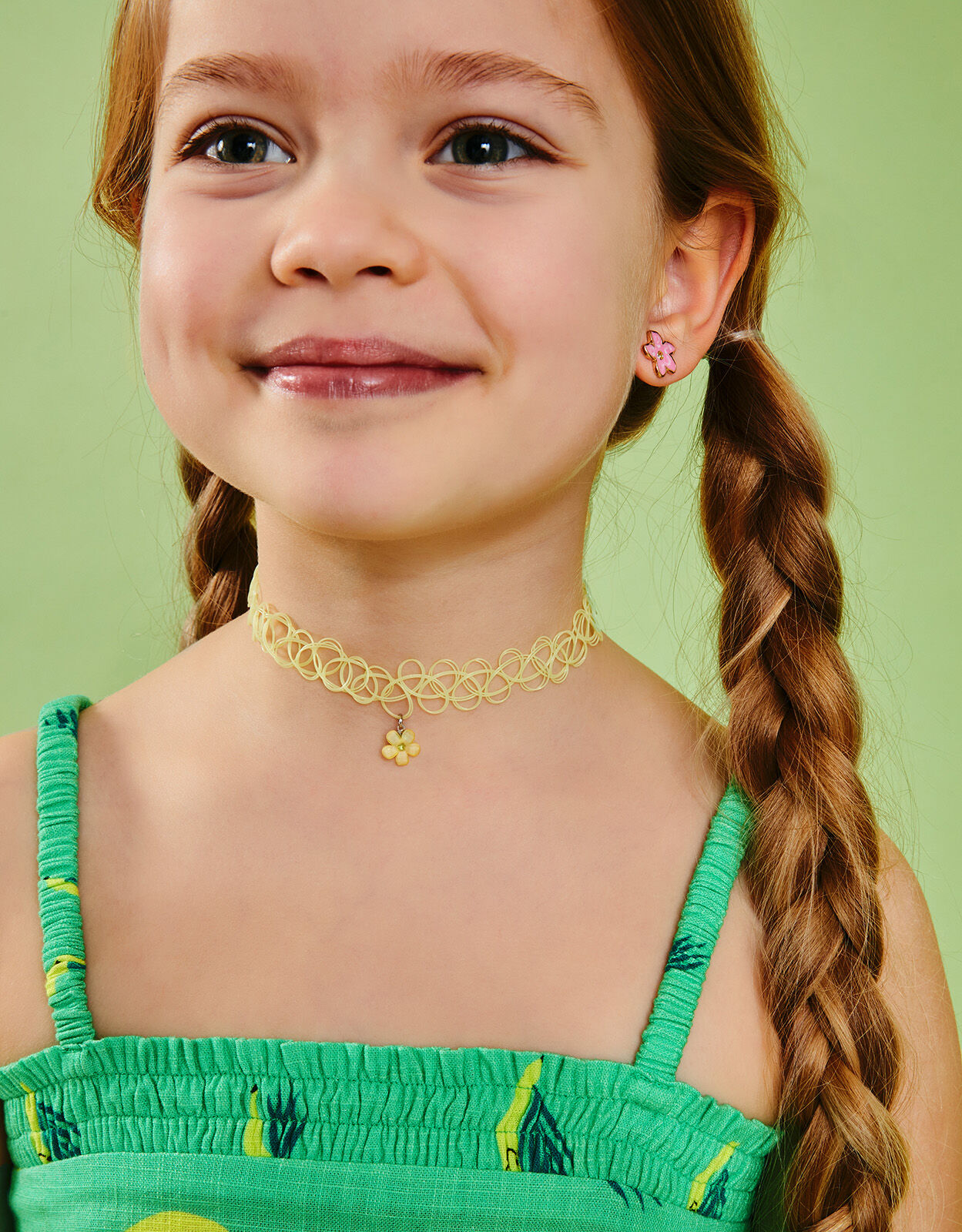 Where can i buy chokers in stores outlet