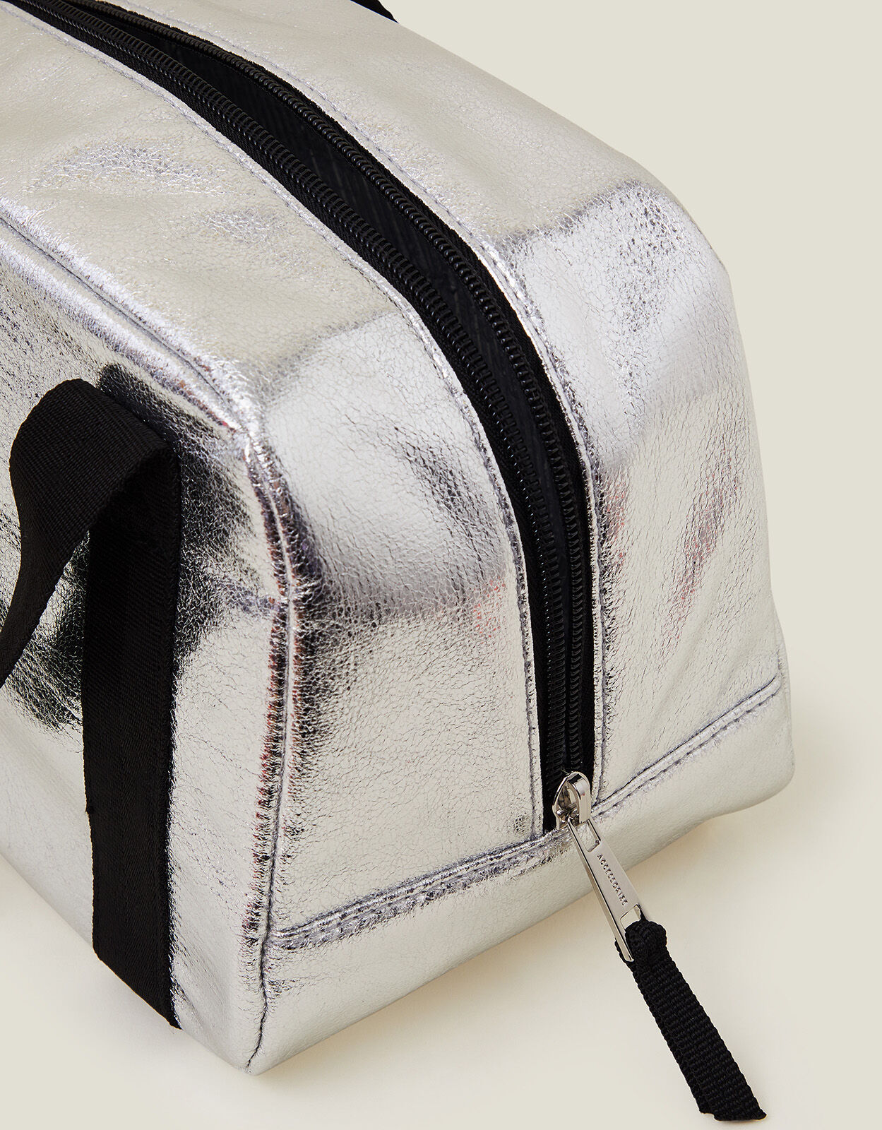 Metallic lunch bag deals