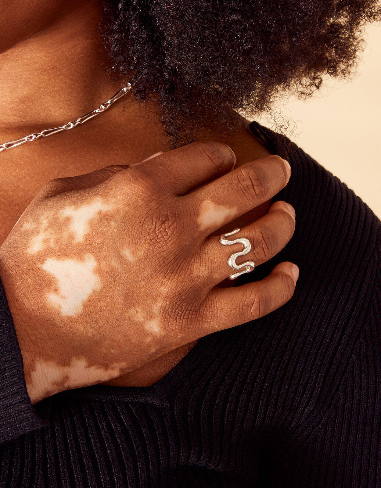 Rings accessorize online
