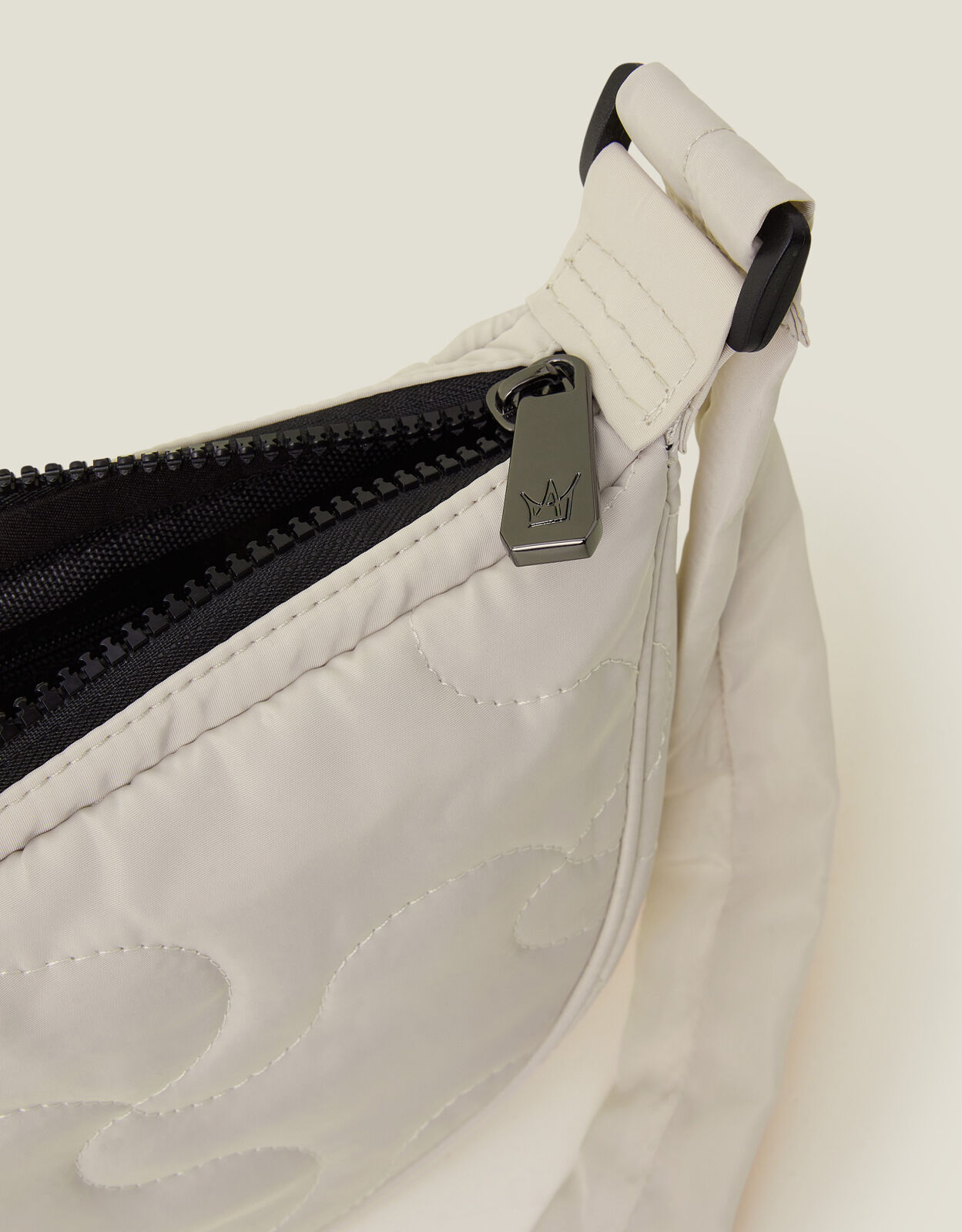 Cream deals side bag