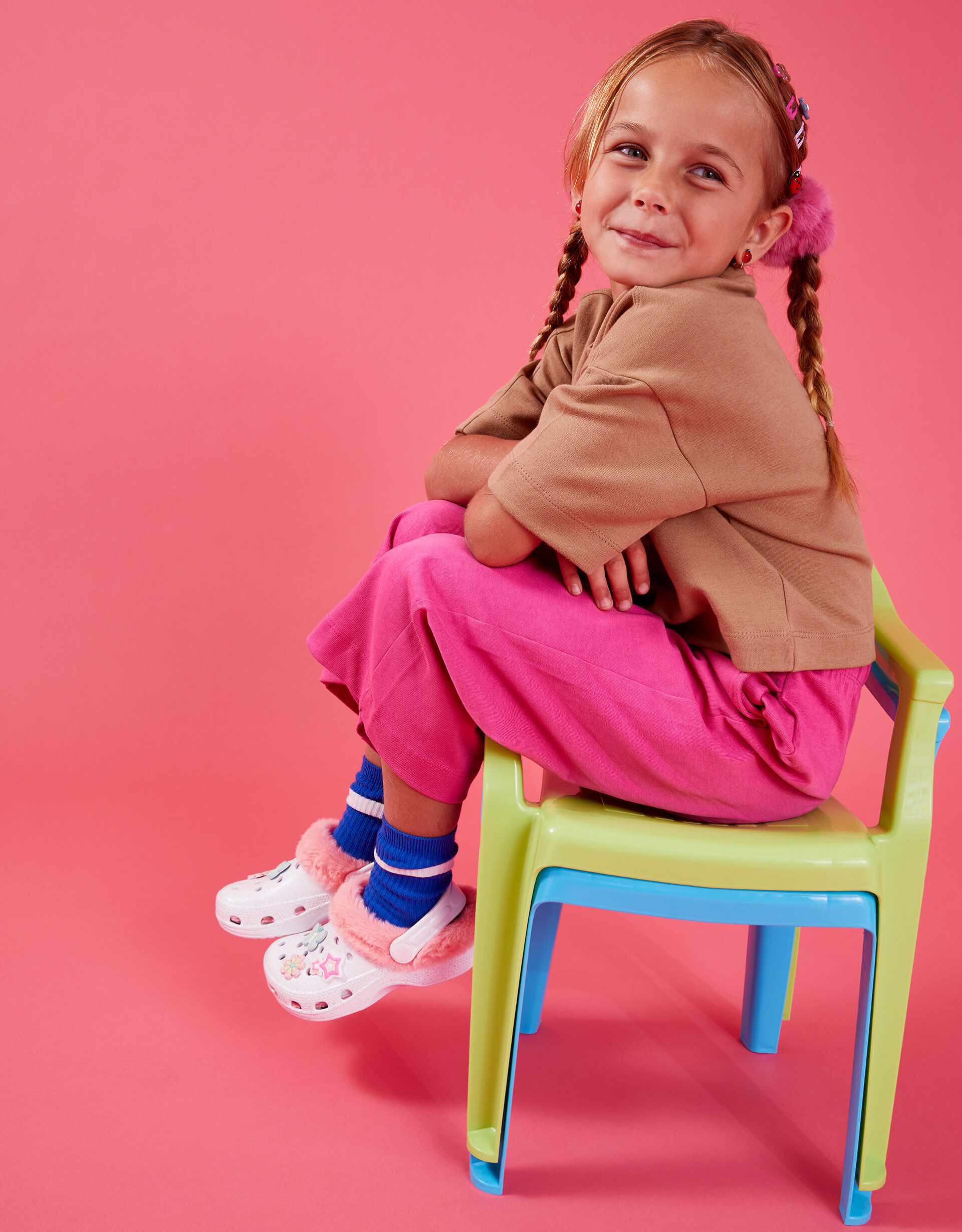 Girls Faux Fur Lined Glitter Rubber Clogs White