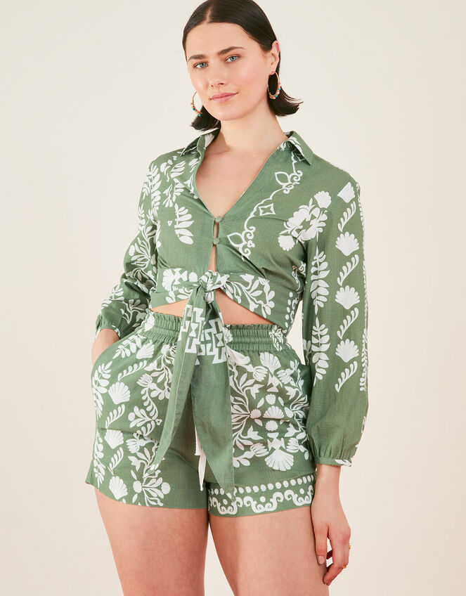 Ornamental Print Tie Waist Shorts, Green (KHAKI), large