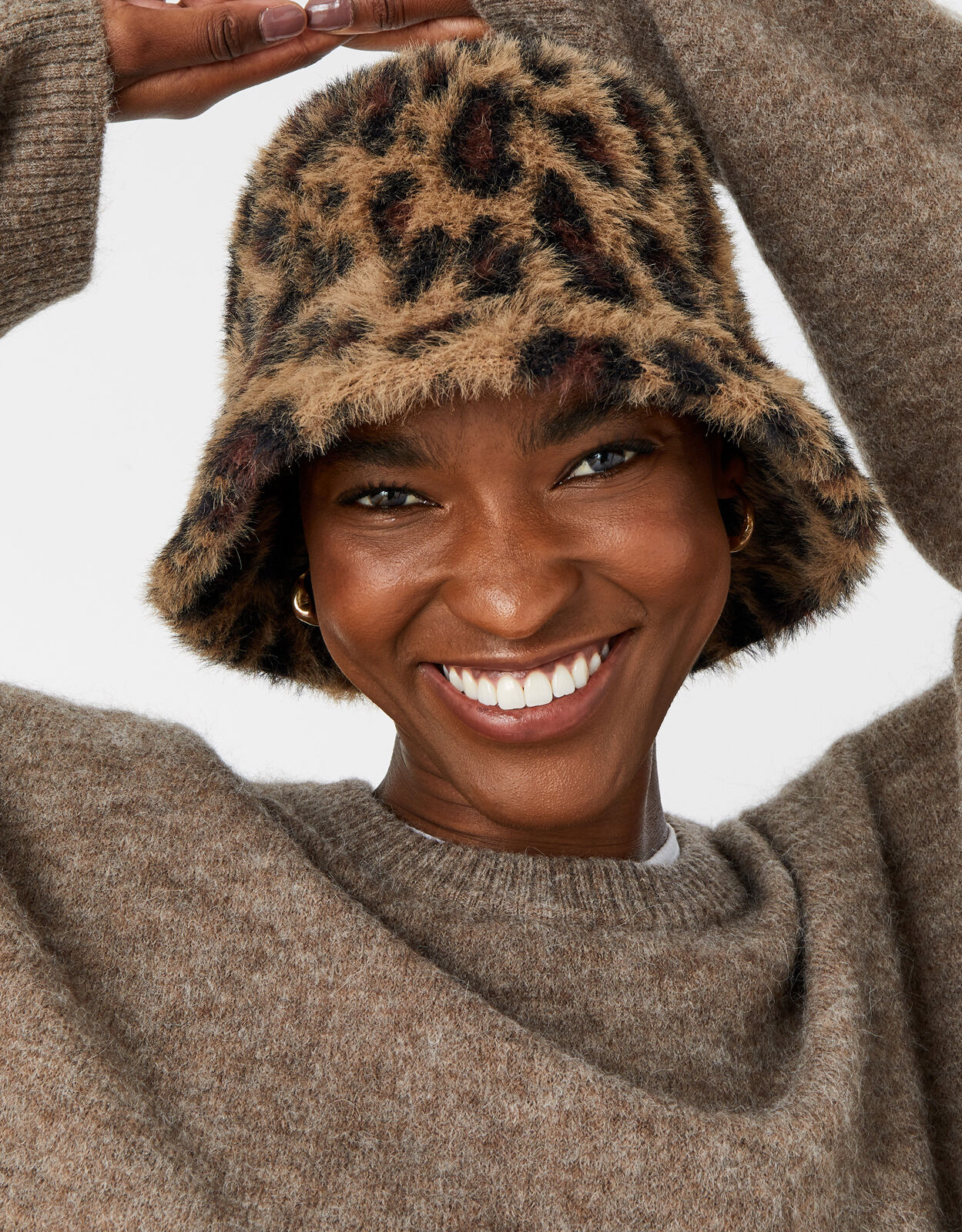 Leopard outlet print hat