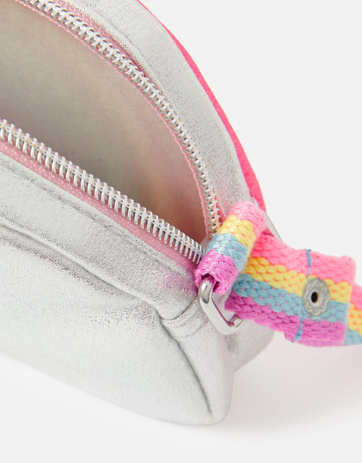 Accessorize top rainbow bag