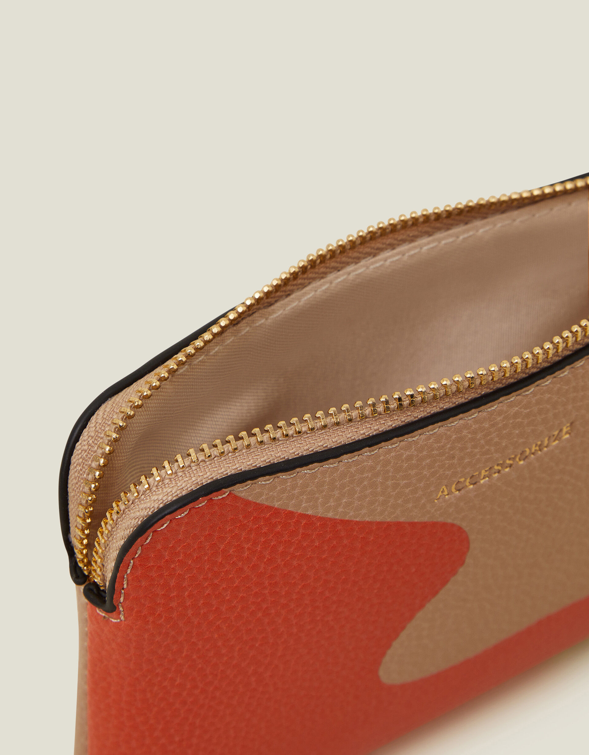 Accessorize coin purse deals
