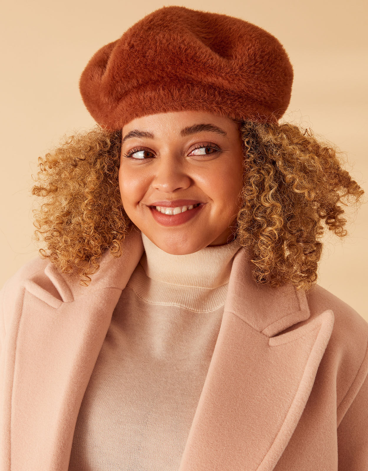 Mink outlet beret hat