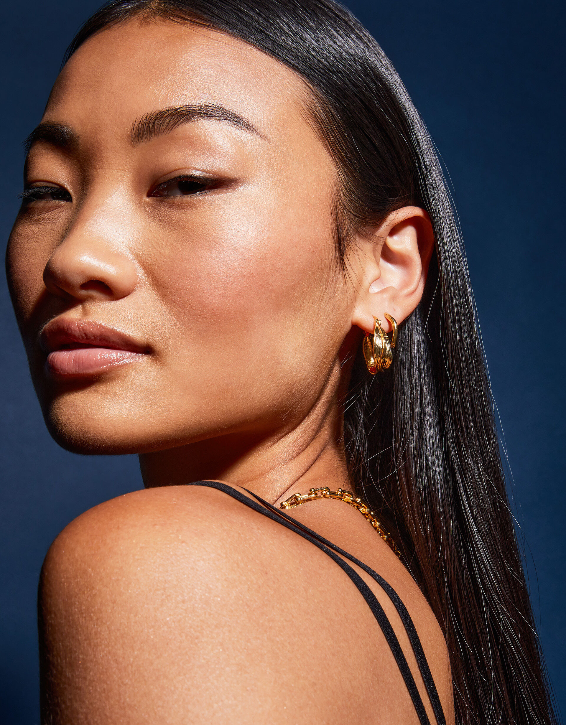 14ct Gold Plated Twisted Horseshoe Hoop Earrings Gold Plated Accessorize Global