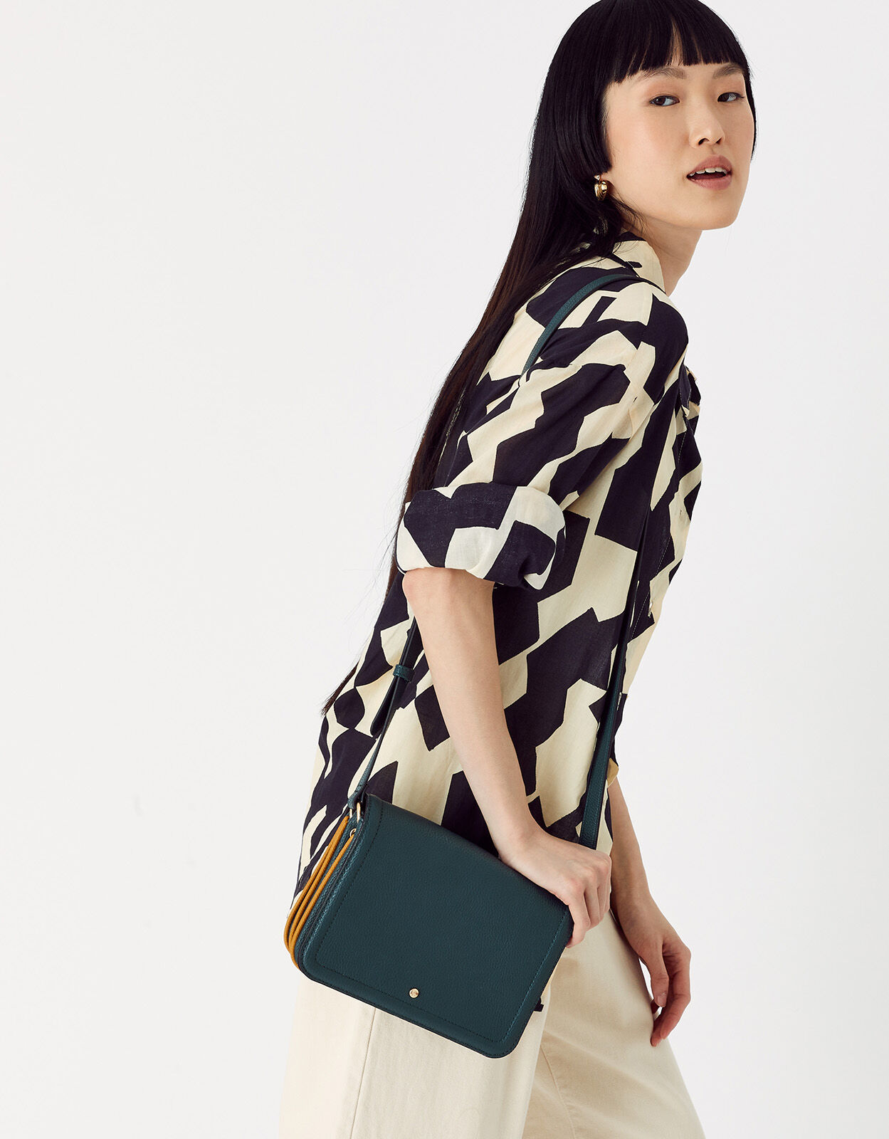 Accessorize crossbody bag