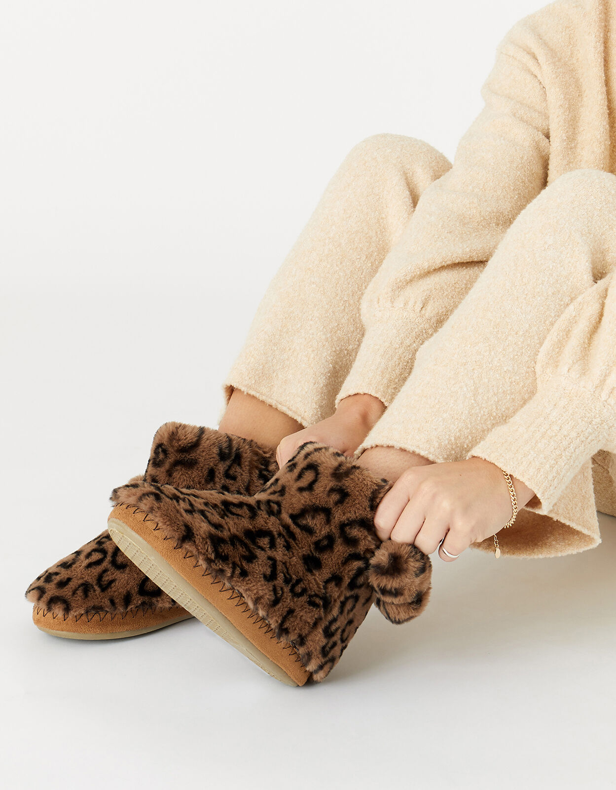 slipper boots leopard print