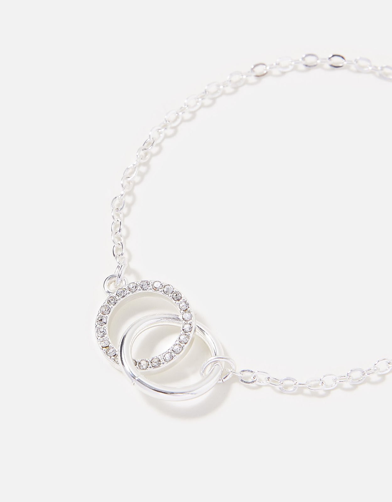 Linked best sale circle bracelet