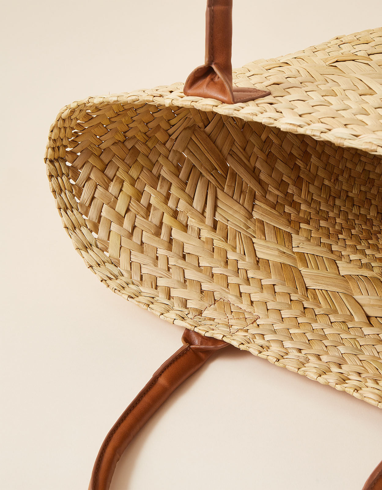 Large Straw Basket Shoulder Bag