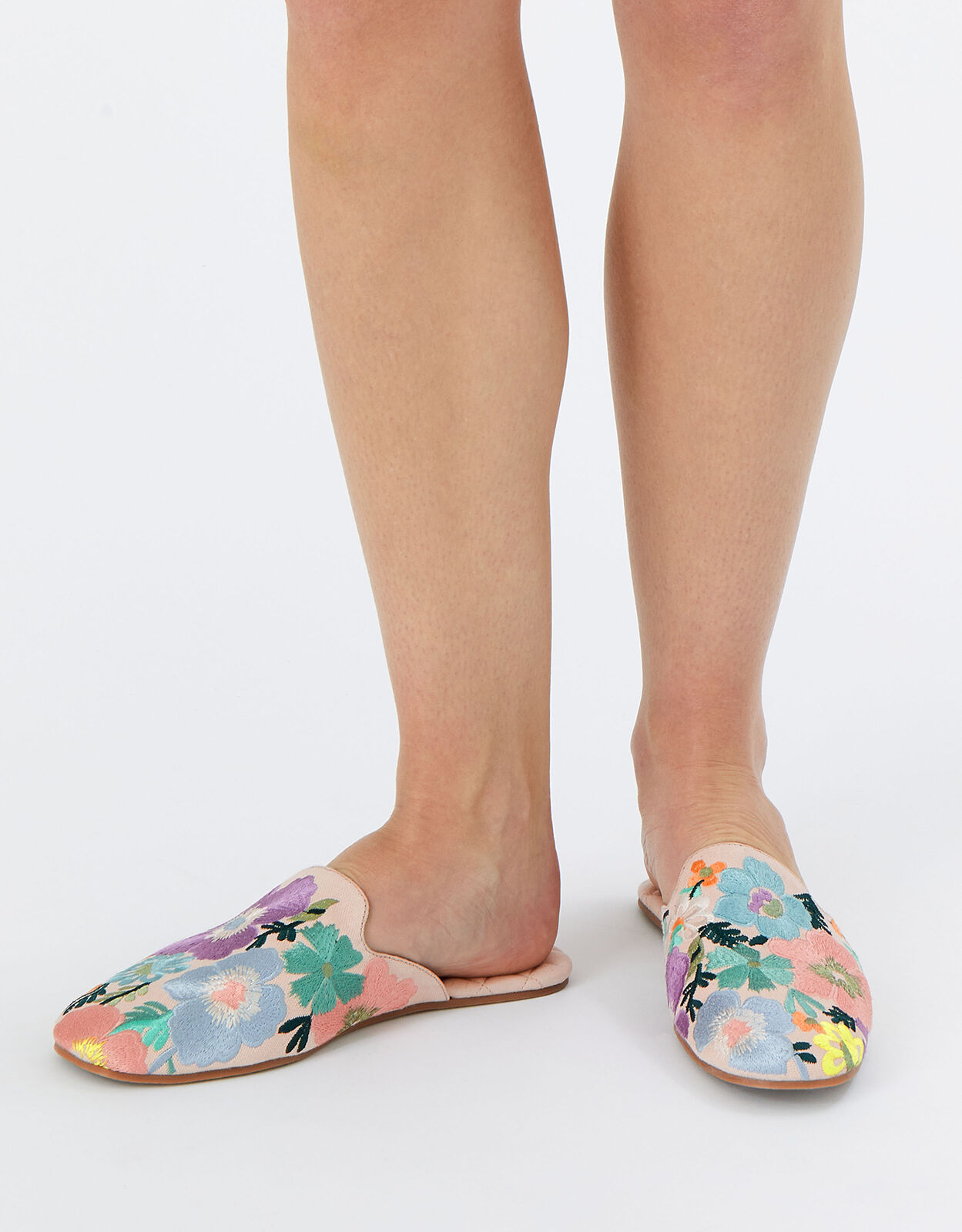 Women's floral slippers 2025