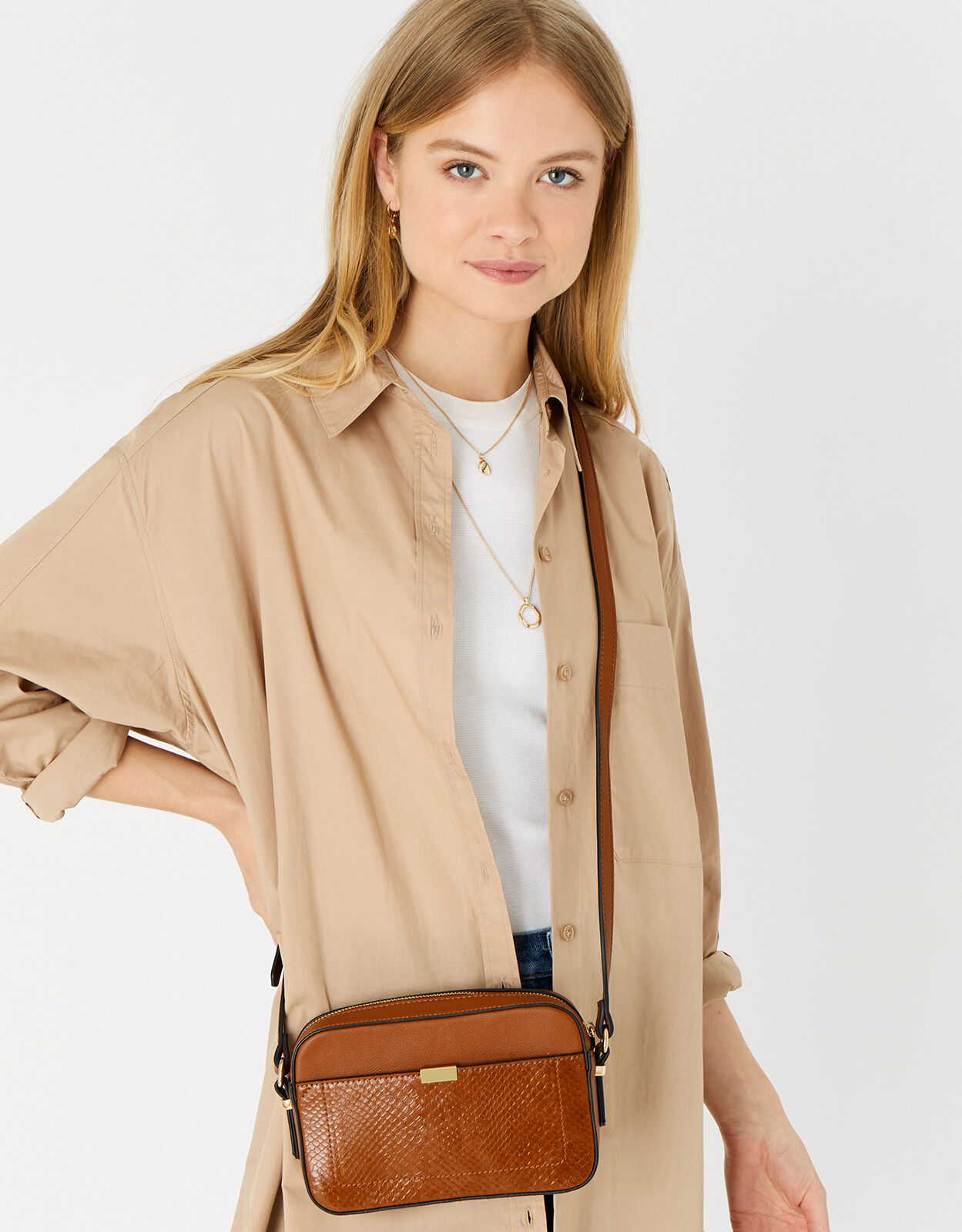 Piper leather crossbody bag store