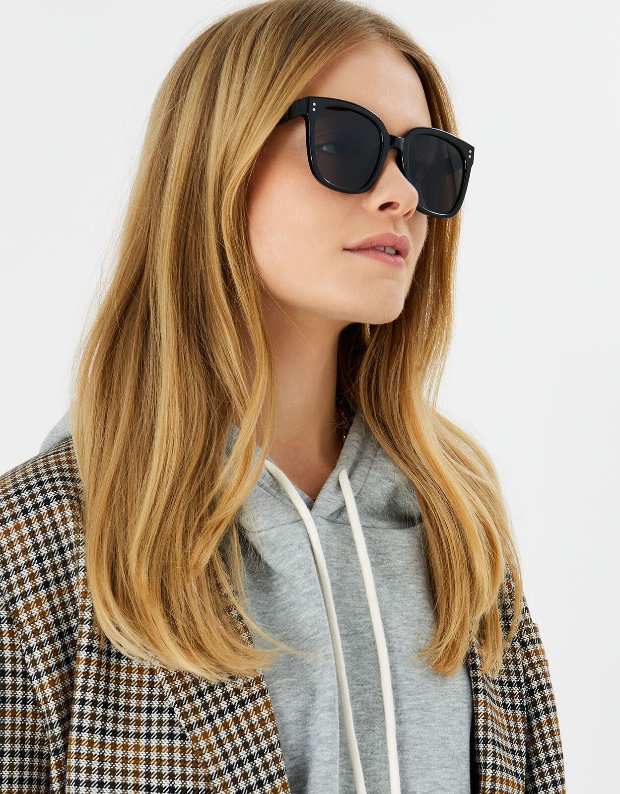 Most popular womens sunglasses store 2019