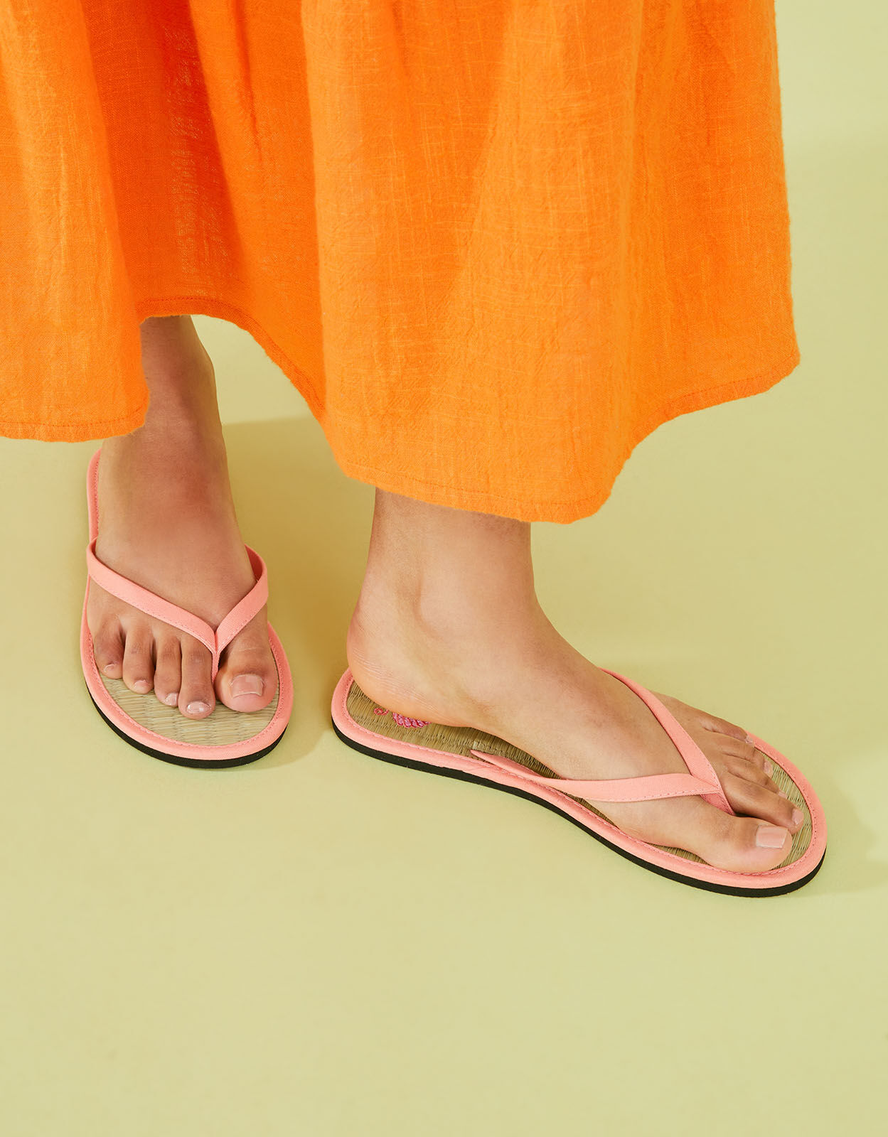 Accessorize flip flops seagrass clearance