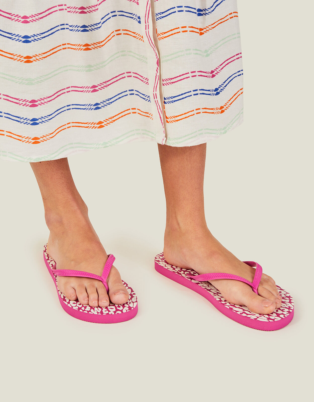 Pink flip hot sale flop