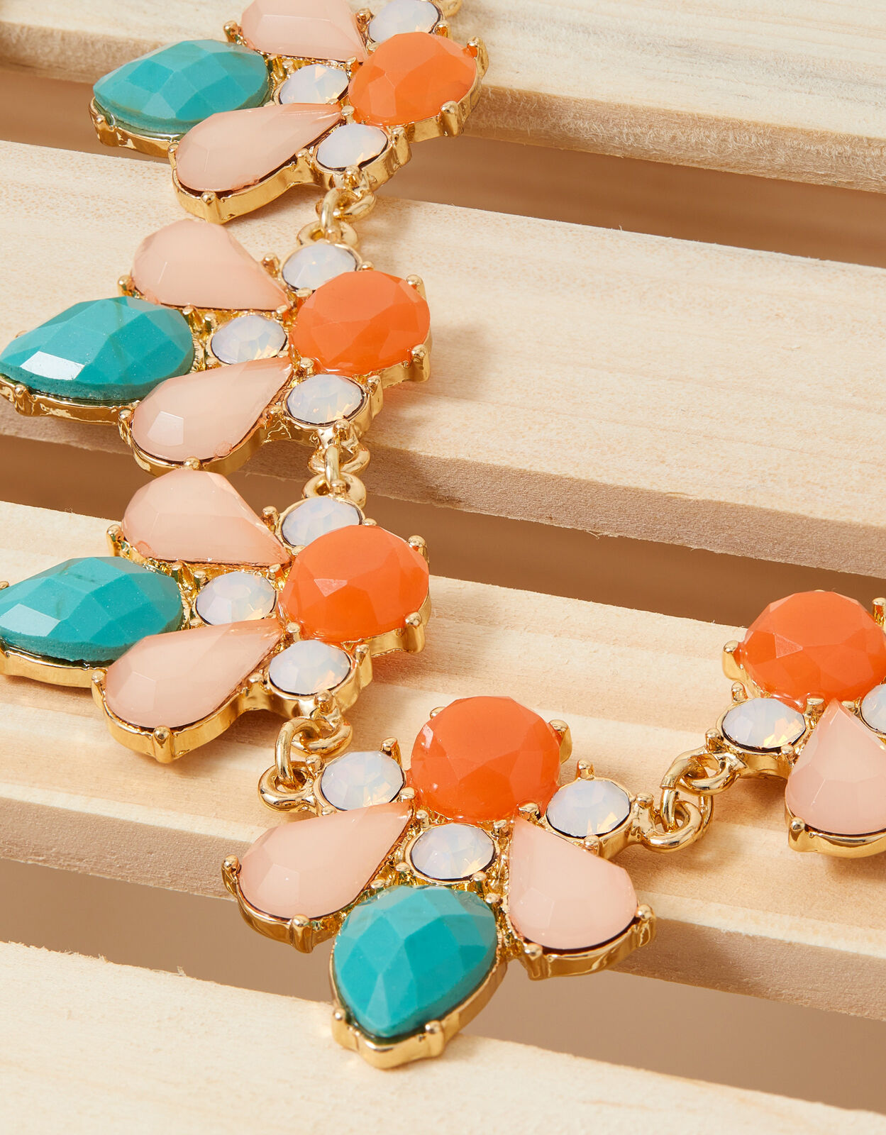 Accessorize statement deals necklace