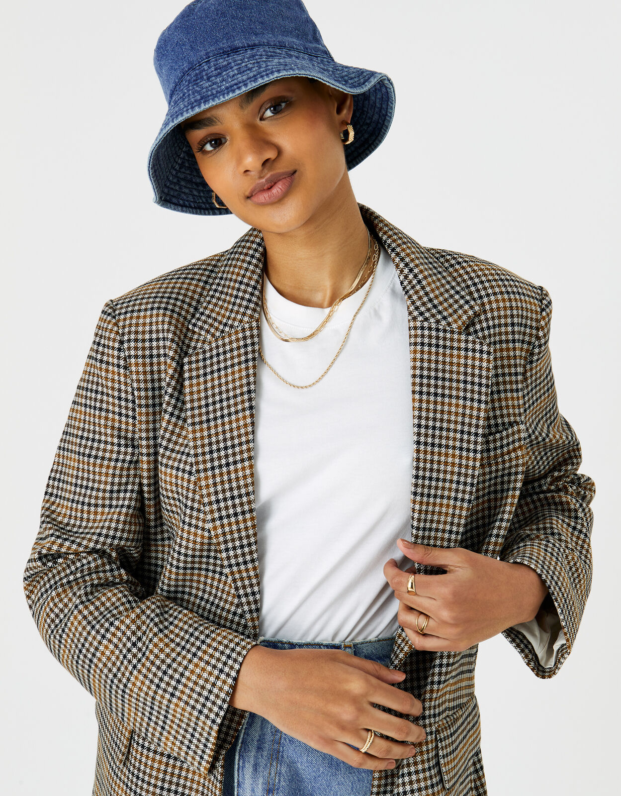 Denim bucket hat hotsell