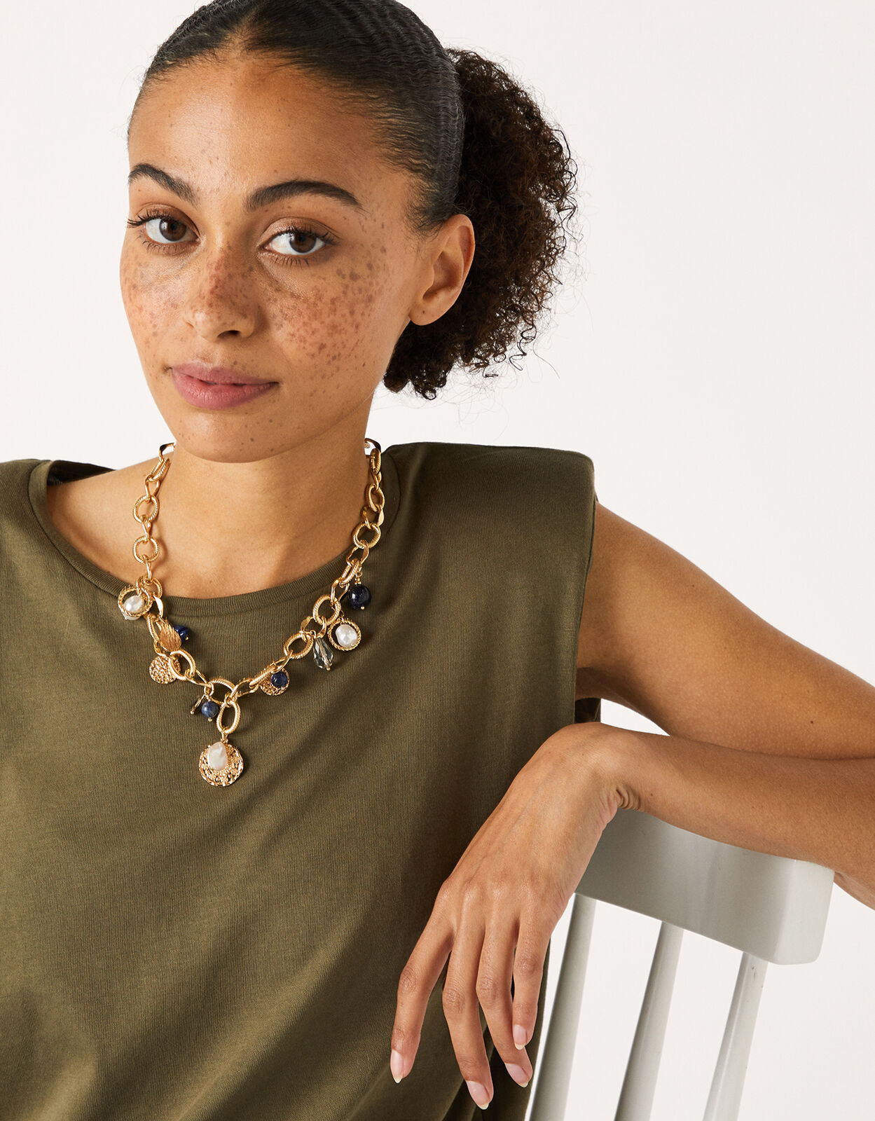 Long chunky pendant clearance necklaces