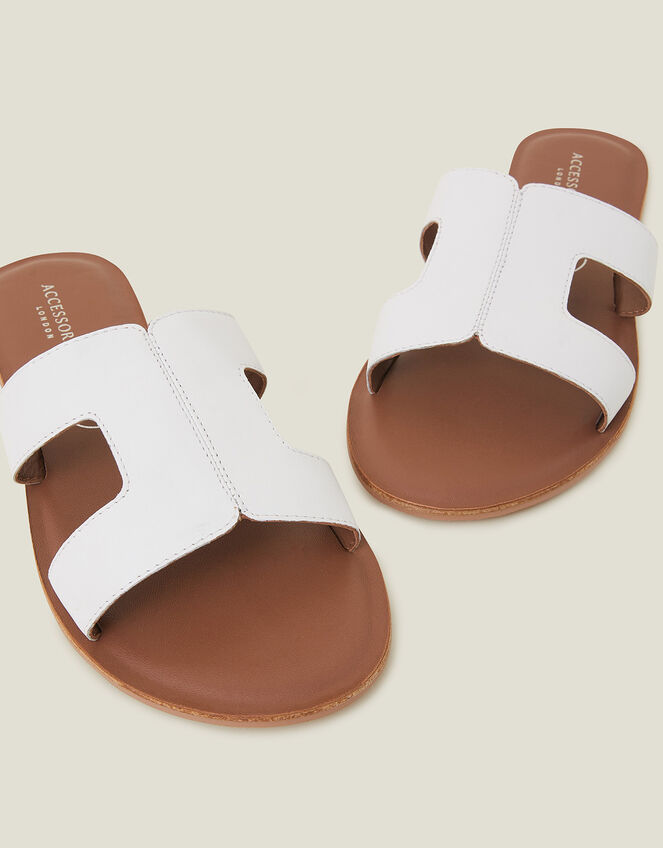 Cut-Out Wide Fit Leather Sandals, White (WHITE), large