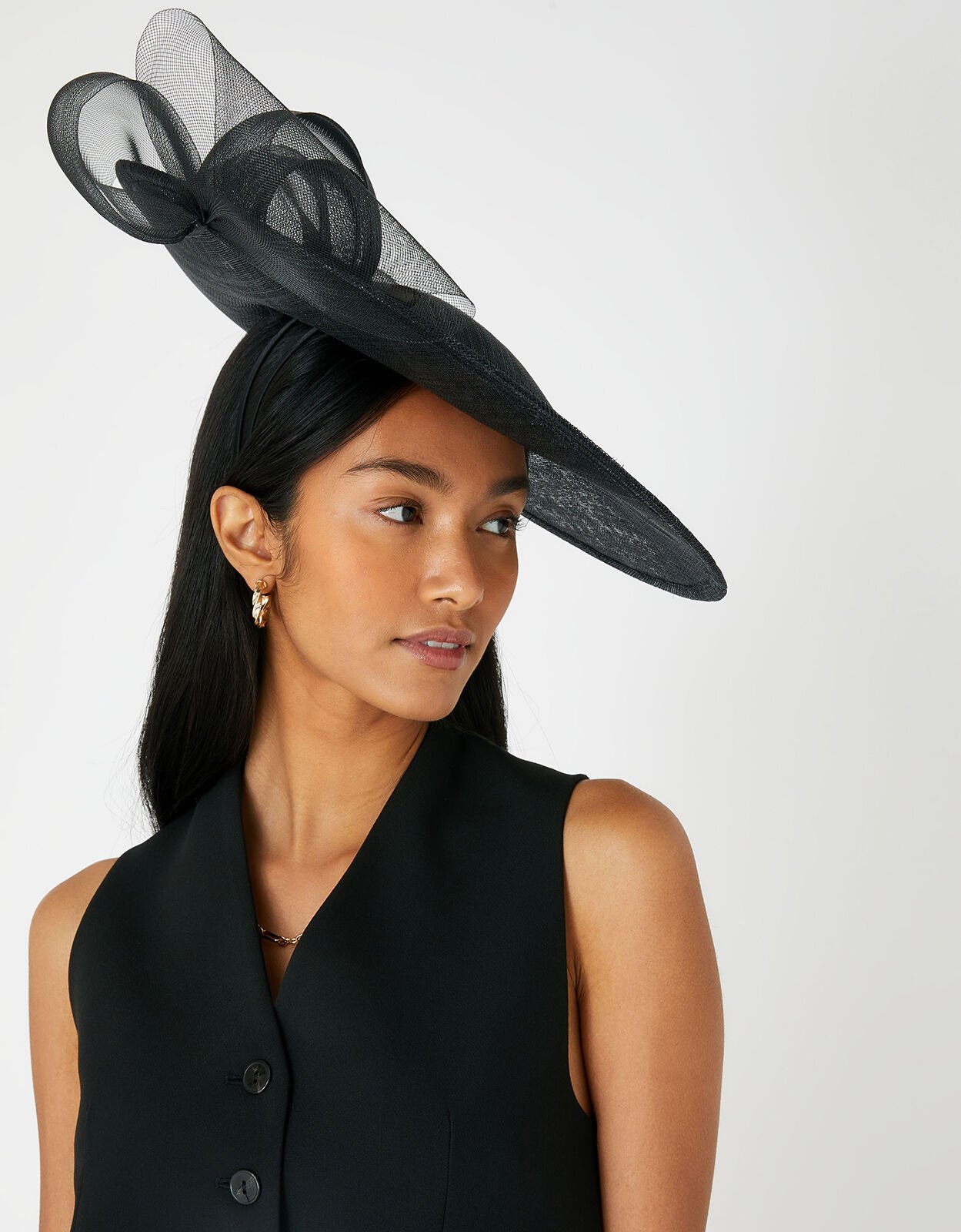 Black sales fascinator hat