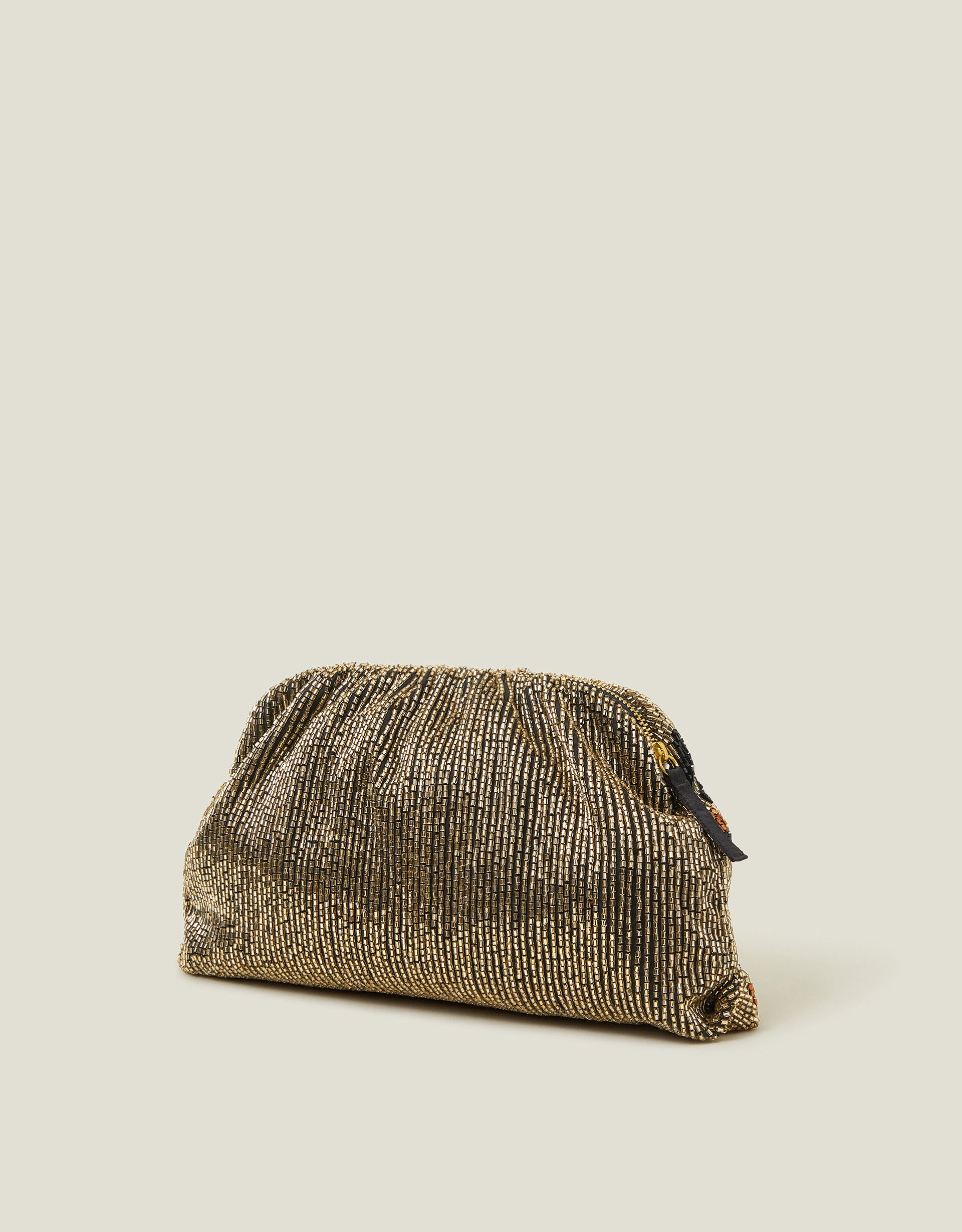 Leopard clutch bags top