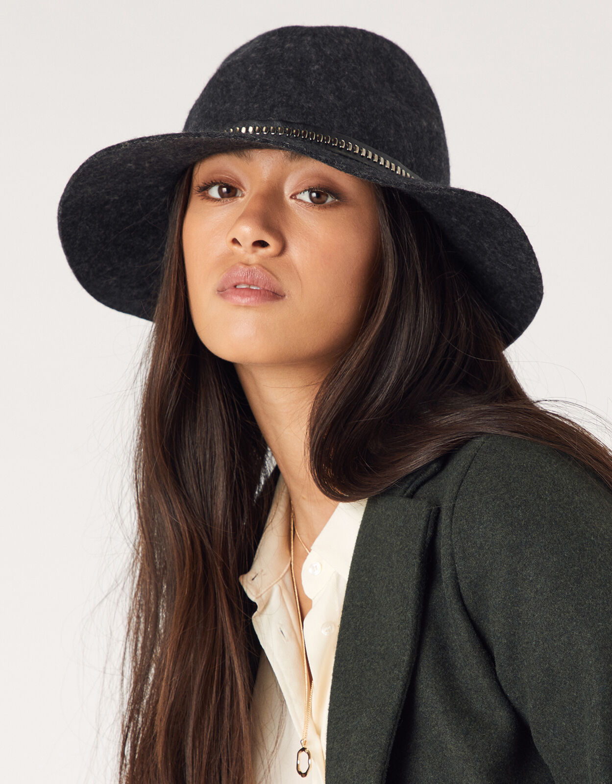 accessorize packable hat