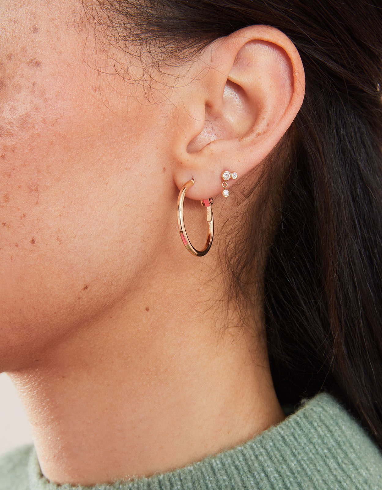 Simple hotsell gold hoops