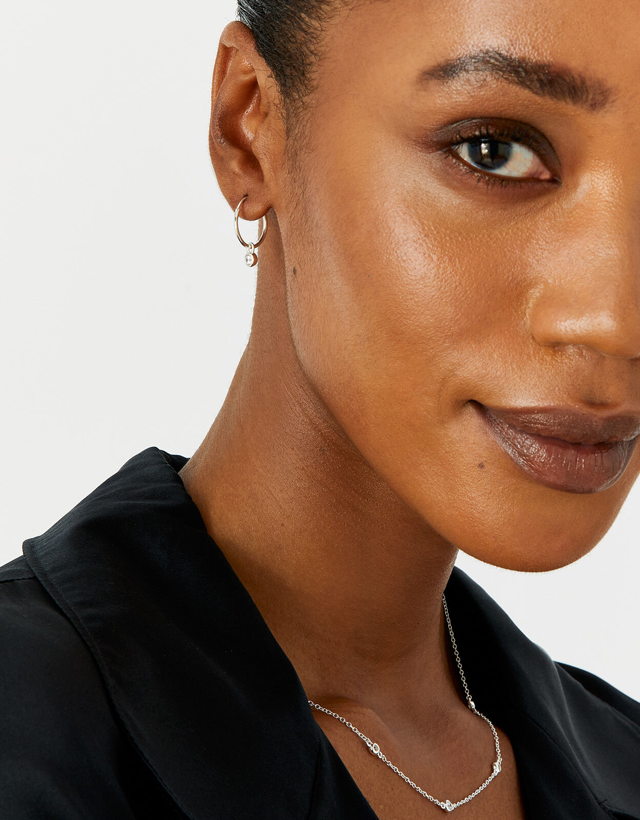 Accessorize clearance huggie hoops