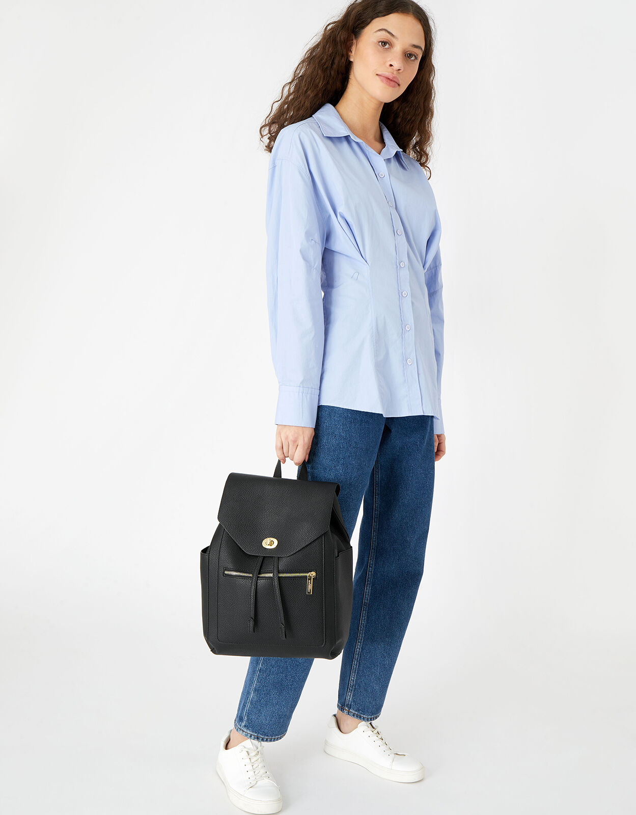 Nikki backpack online