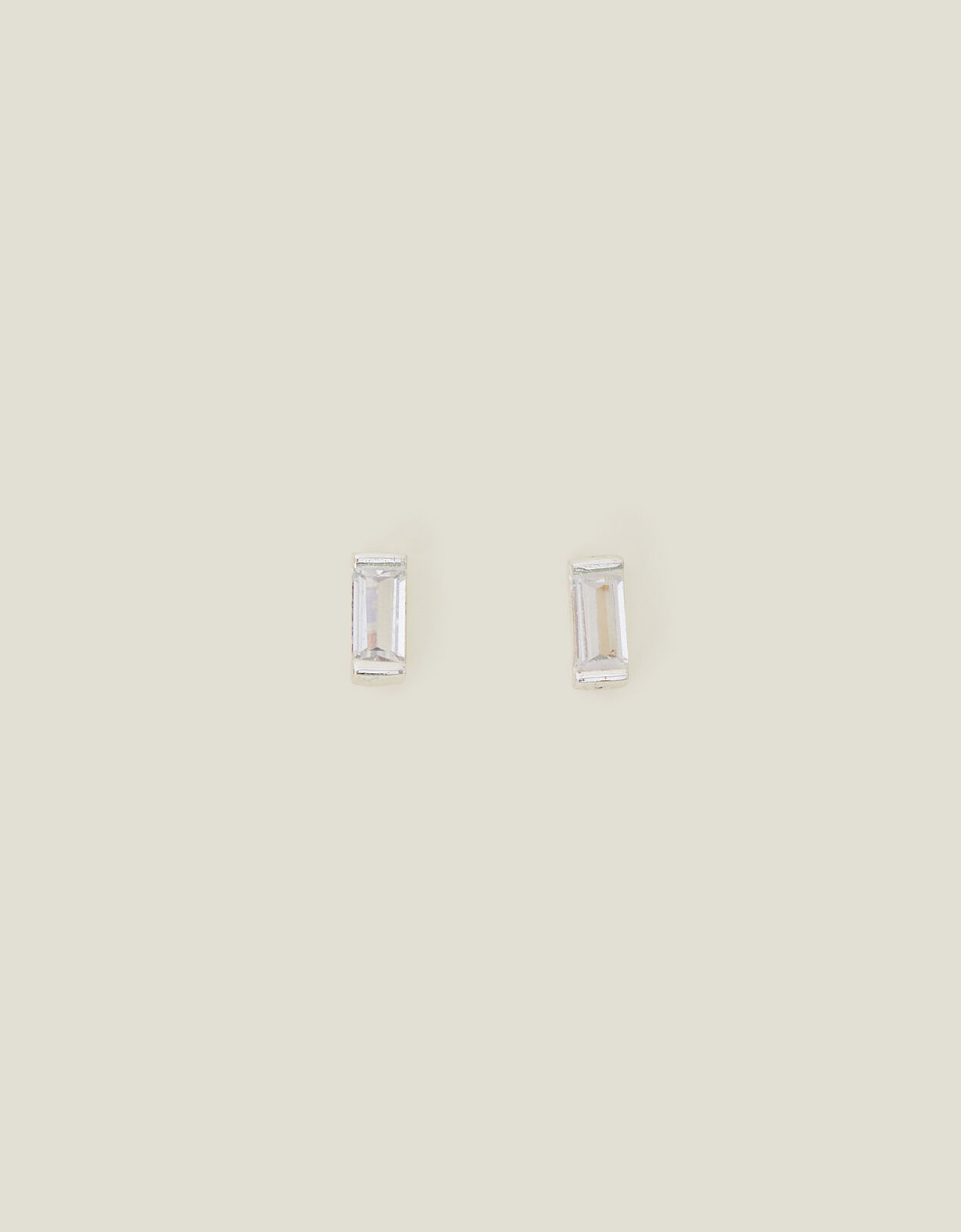Baguette studs top