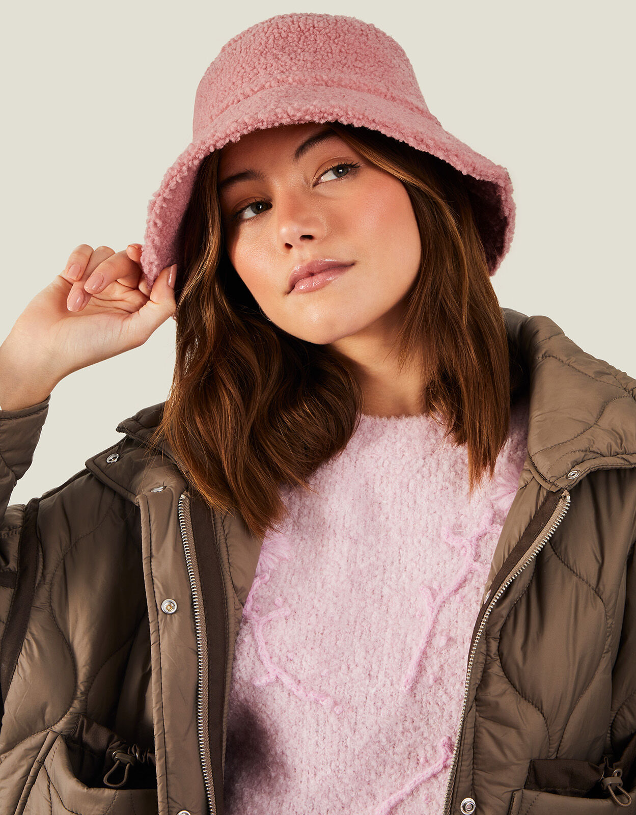 Borg bucket hat best sale