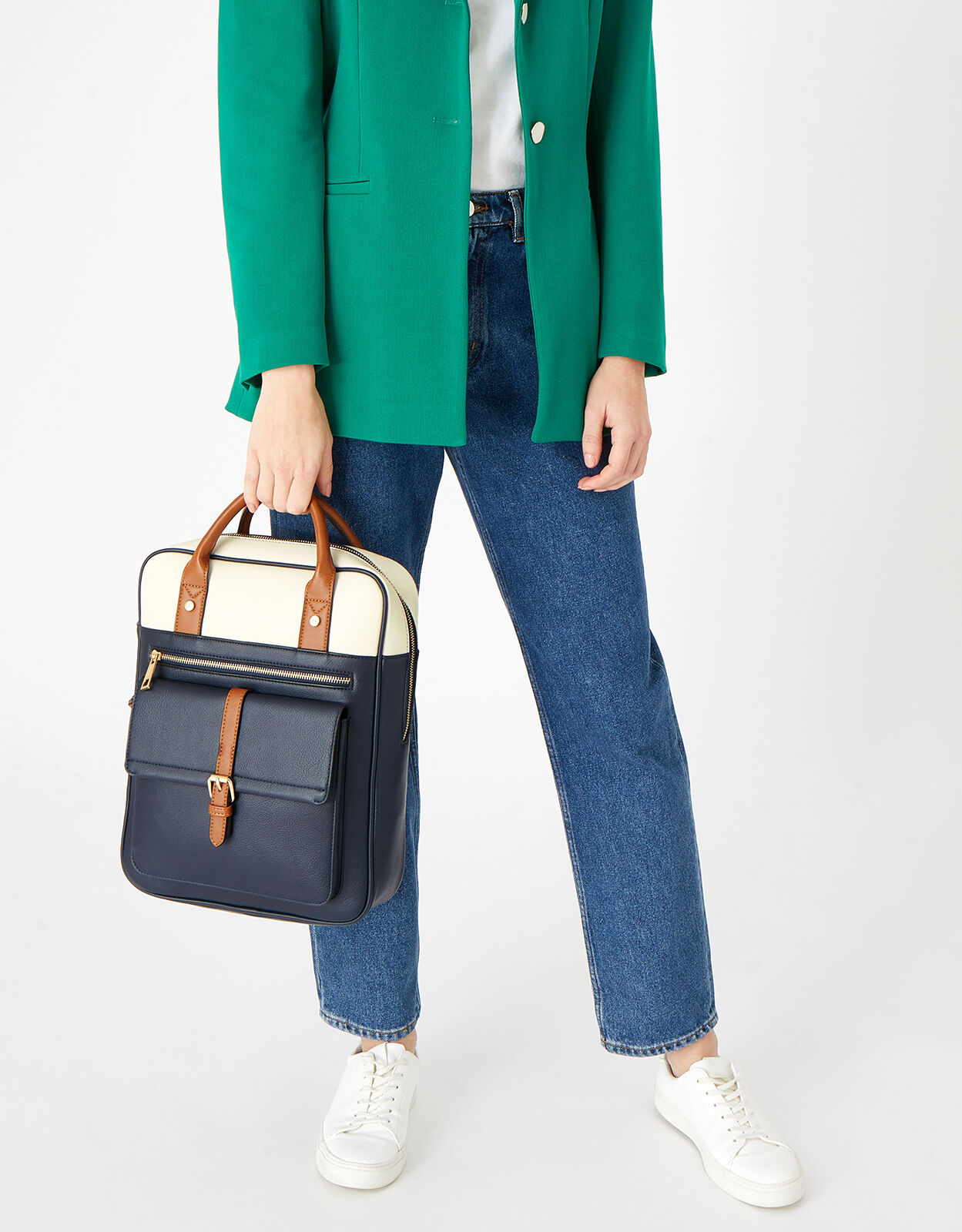 accessorize black backpack