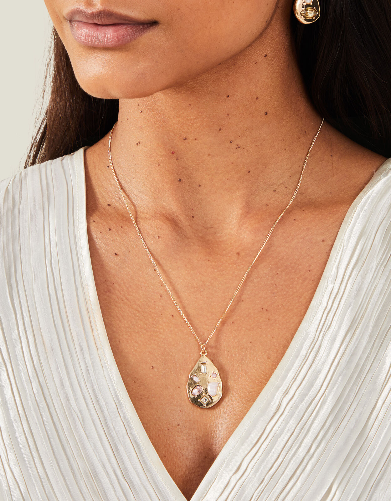 Large gem clearance necklace
