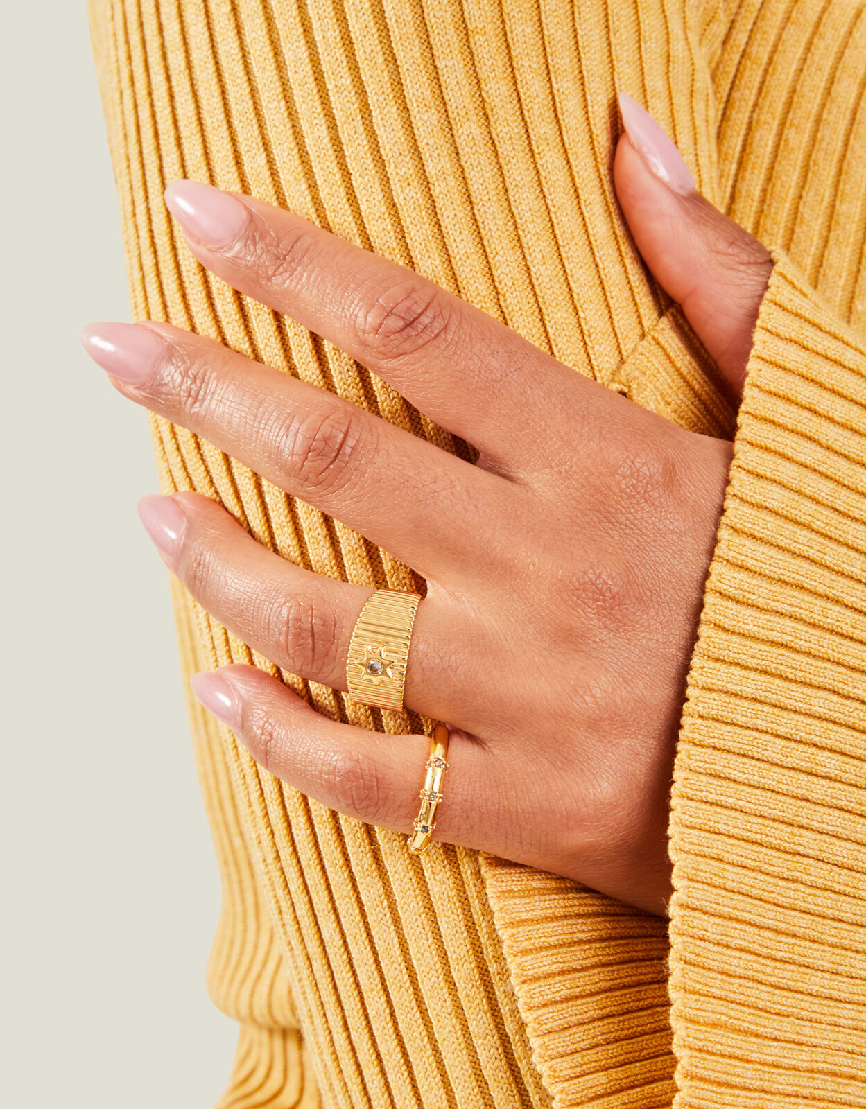 14ct Gold Plated Corrugated Ring Gold Z for Accessorize