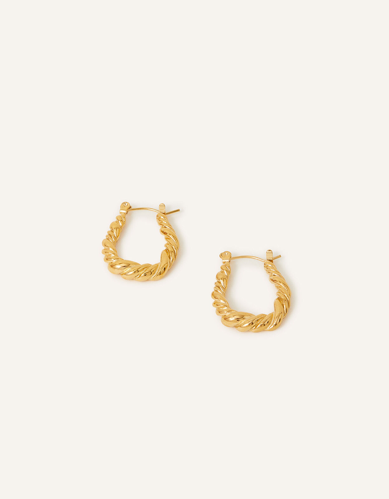 Oval Gold Stainless Steel Hoops Earrings at Rs 350/pair in Mumbai | ID:  2851857163333